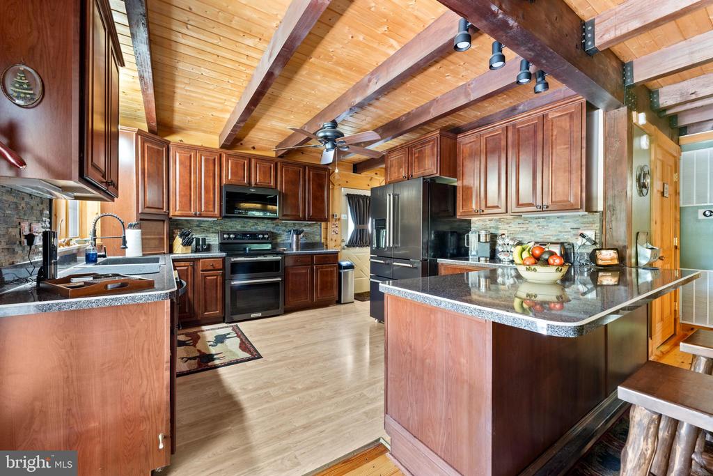 16020 CARRINGTON CT, MINERAL, Virginia 23117, 3 Bedrooms Bedrooms, ,3 BathroomsBathrooms,Residential,KELLY'S LANDING HOA,16020 CARRINGTON CT,VASP2042960 MLS # VASP2042960 16020 CARRINGTON CT, MINERAL, Virginia 23117, 3 Bedrooms Bedrooms, ,3 BathroomsBathrooms,Residential,KELLY'S LANDING HOA,16020 CARRINGTON CT,VASP2042960 MLS # VASP2042960