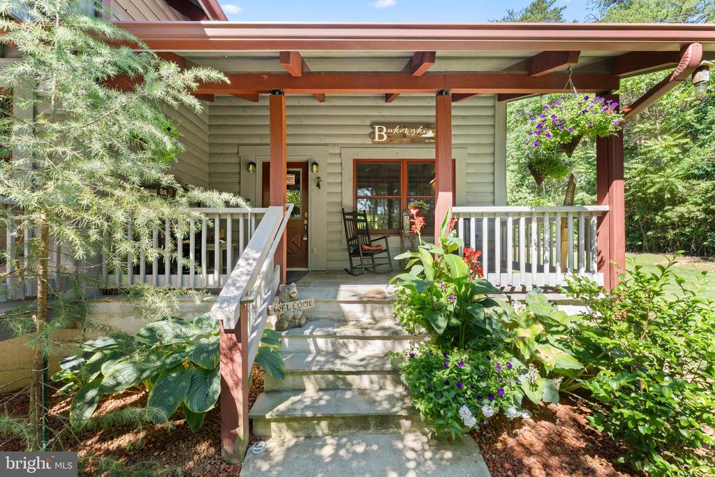 16020 CARRINGTON CT, MINERAL, Virginia 23117, 3 Bedrooms Bedrooms, ,3 BathroomsBathrooms,Residential,KELLY'S LANDING HOA,16020 CARRINGTON CT,VASP2042960 MLS # VASP2042960 16020 CARRINGTON CT, MINERAL, Virginia 23117, 3 Bedrooms Bedrooms, ,3 BathroomsBathrooms,Residential,KELLY'S LANDING HOA,16020 CARRINGTON CT,VASP2042960 MLS # VASP2042960
