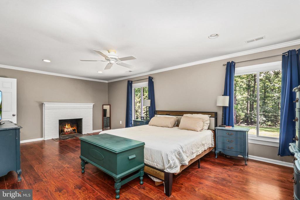 13310 COUNTRY WAY CIR, FREDERICKSBURG, Virginia 22407, 3 Bedrooms Bedrooms, ,2 BathroomsBathrooms,Residential,13310 COUNTRY WAY CIR,VASP2043272 MLS # VASP2043272 13310 COUNTRY WAY CIR, FREDERICKSBURG, Virginia 22407, 3 Bedrooms Bedrooms, ,2 BathroomsBathrooms,Residential,13310 COUNTRY WAY CIR,VASP2043272 MLS # VASP2043272