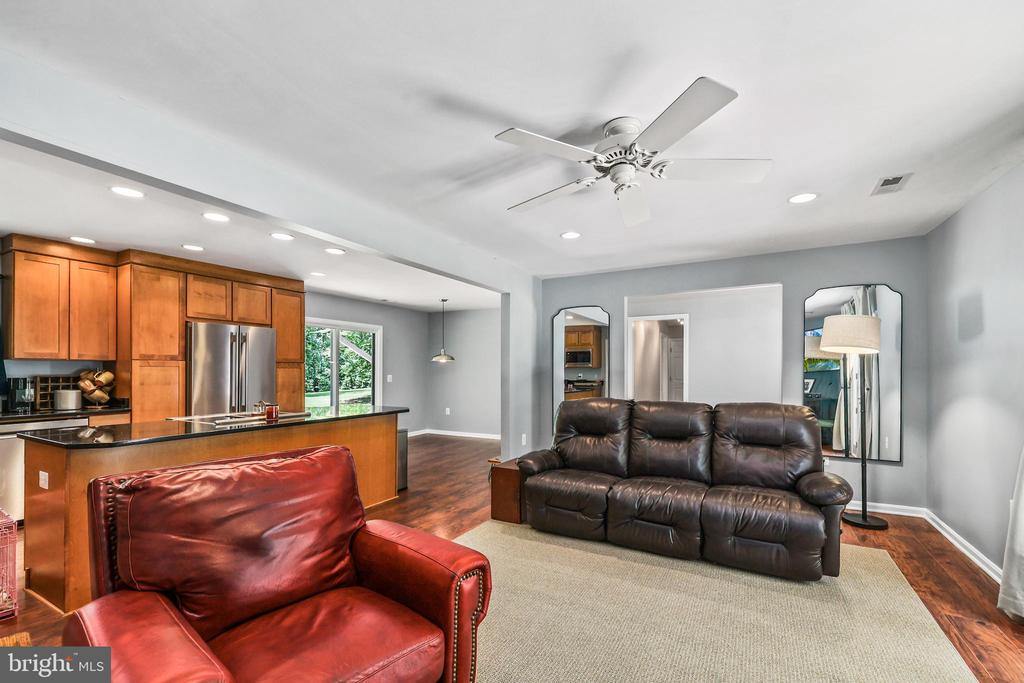 13310 COUNTRY WAY CIR, FREDERICKSBURG, Virginia 22407, 3 Bedrooms Bedrooms, ,2 BathroomsBathrooms,Residential,13310 COUNTRY WAY CIR,VASP2043272 MLS # VASP2043272 13310 COUNTRY WAY CIR, FREDERICKSBURG, Virginia 22407, 3 Bedrooms Bedrooms, ,2 BathroomsBathrooms,Residential,13310 COUNTRY WAY CIR,VASP2043272 MLS # VASP2043272