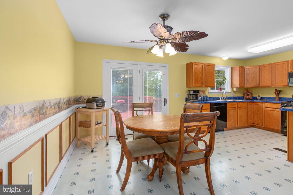 12215 STONEHENGE DR, FREDERICKSBURG, Virginia 22407, 5 Bedrooms Bedrooms, ,3 BathroomsBathrooms,Residential,12215 STONEHENGE DR,VASP2042988 MLS # VASP2042988