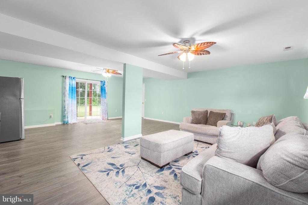 12215 STONEHENGE DR, FREDERICKSBURG, Virginia 22407, 5 Bedrooms Bedrooms, ,3 BathroomsBathrooms,Residential,12215 STONEHENGE DR,VASP2042988 MLS # VASP2042988