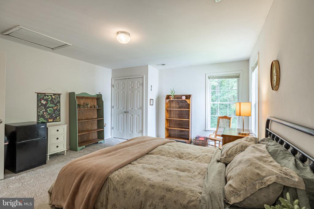 11004 PLUME CT, FREDERICKSBURG, Virginia 22407, 5 Bedrooms Bedrooms, ,3 BathroomsBathrooms,Residential,11004 PLUME CT,VASP2043516 MLS # VASP2043516