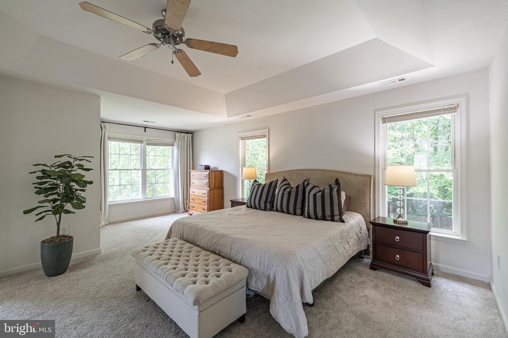 11004 PLUME CT, FREDERICKSBURG, Virginia 22407, 5 Bedrooms Bedrooms, ,3 BathroomsBathrooms,Residential,11004 PLUME CT,VASP2043516 MLS # VASP2043516
