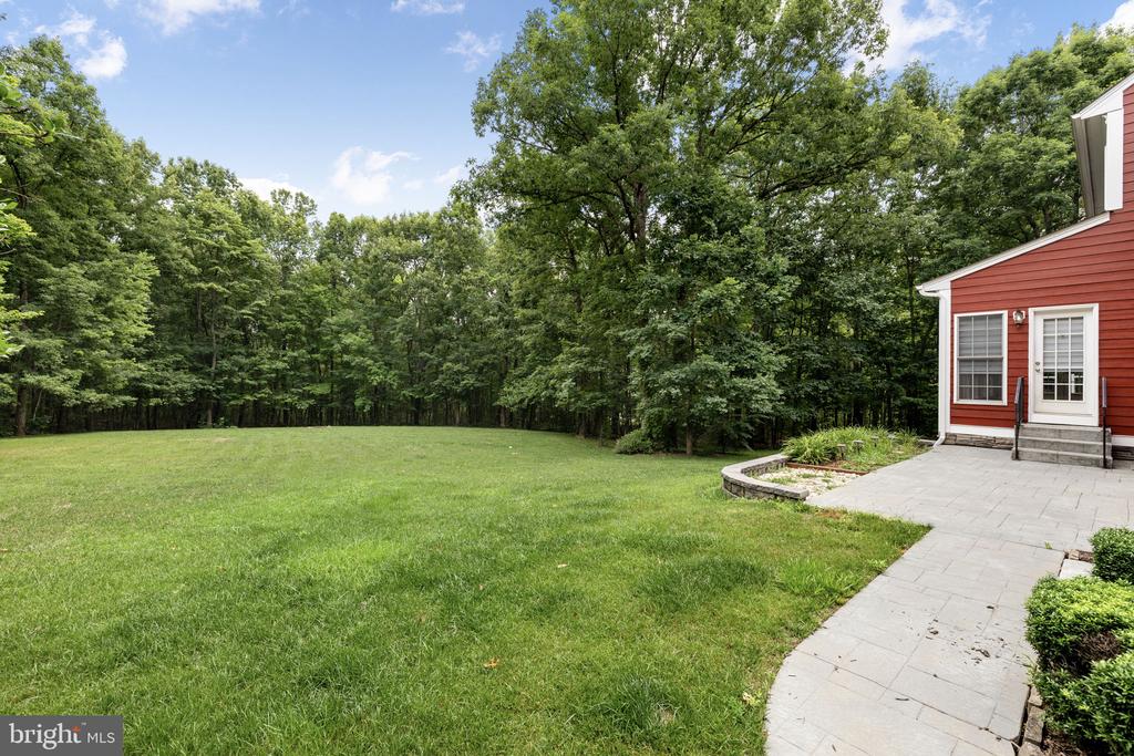 9631 NOTTOWAY LN, SPOTSYLVANIA, Virginia 22551, 5 Bedrooms Bedrooms, ,3 BathroomsBathrooms,Residential,9631 NOTTOWAY LN,VASP2043524 MLS # VASP2043524