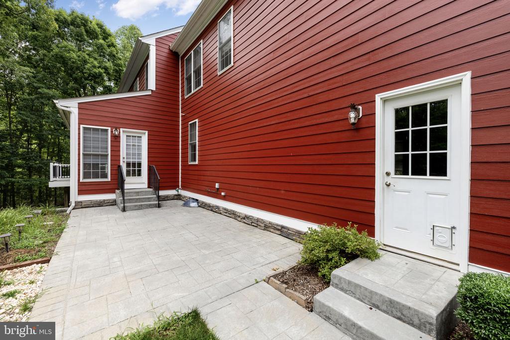 9631 NOTTOWAY LN, SPOTSYLVANIA, Virginia 22551, 5 Bedrooms Bedrooms, ,3 BathroomsBathrooms,Residential,9631 NOTTOWAY LN,VASP2043524 MLS # VASP2043524