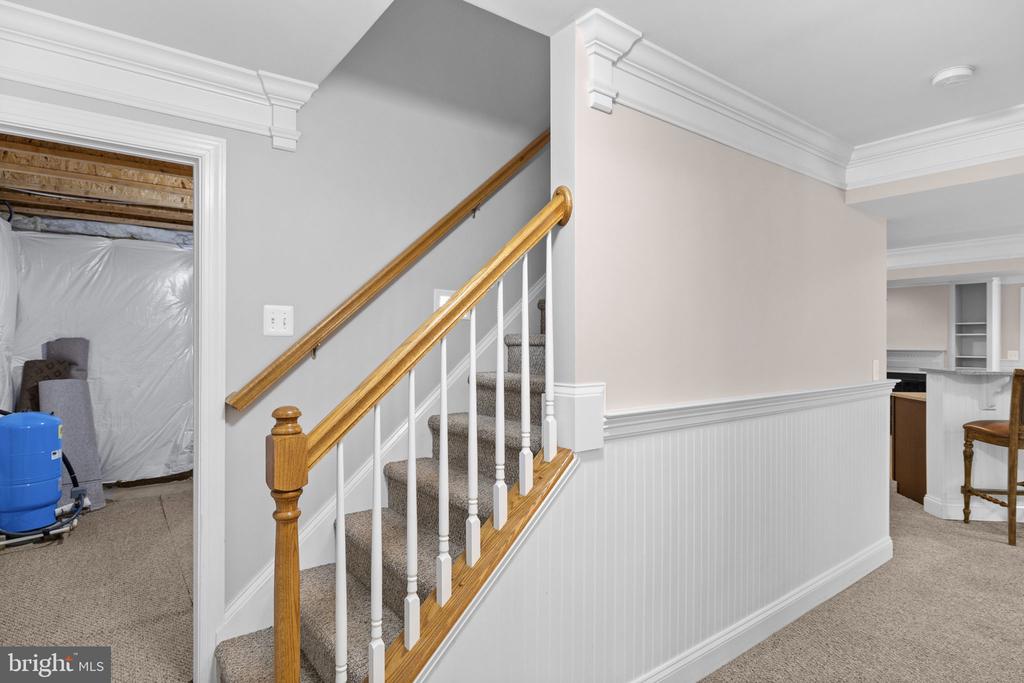 9631 NOTTOWAY LN, SPOTSYLVANIA, Virginia 22551, 5 Bedrooms Bedrooms, ,3 BathroomsBathrooms,Residential,9631 NOTTOWAY LN,VASP2043524 MLS # VASP2043524