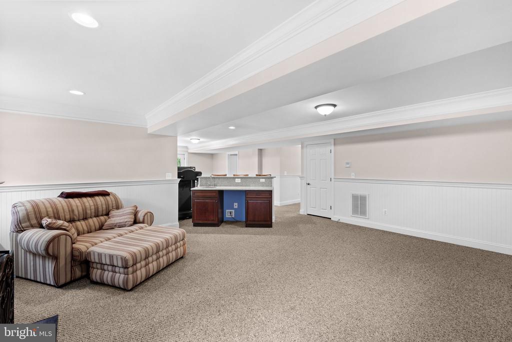 9631 NOTTOWAY LN, SPOTSYLVANIA, Virginia 22551, 5 Bedrooms Bedrooms, ,3 BathroomsBathrooms,Residential,9631 NOTTOWAY LN,VASP2043524 MLS # VASP2043524