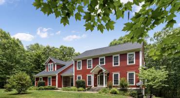 9631 NOTTOWAY LN, SPOTSYLVANIA, Virginia 22551, 5 Bedrooms Bedrooms, ,3 BathroomsBathrooms,Residential,9631 NOTTOWAY LN,VASP2043524 MLS # VASP2043524