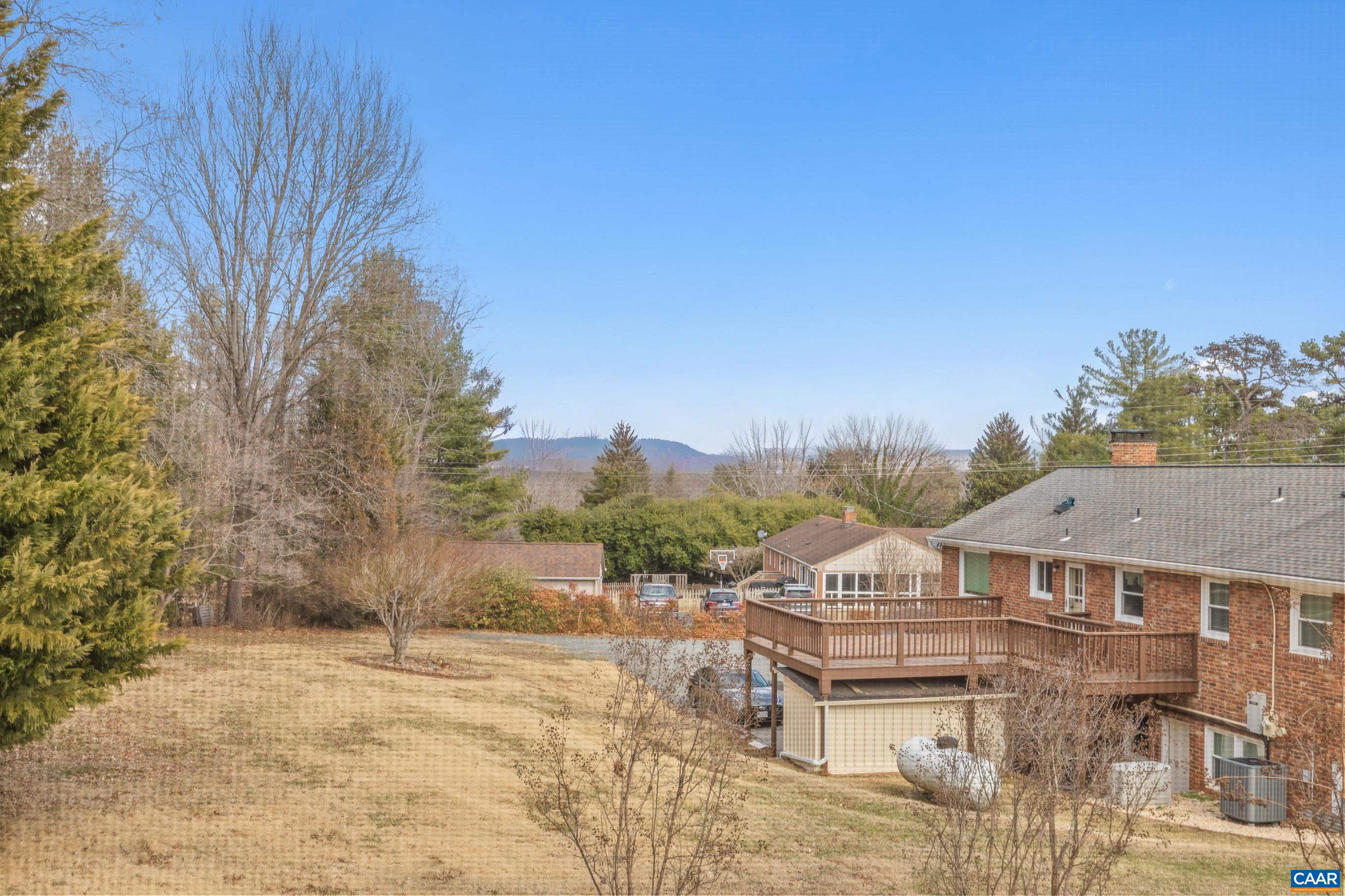2515 NORTHFIELD RD, CHARLOTTESVILLE, Virginia 22901, 4 Bedrooms Bedrooms, ,3 BathroomsBathrooms,Residential,2515 NORTHFIELD RD,678776 MLS # 678776