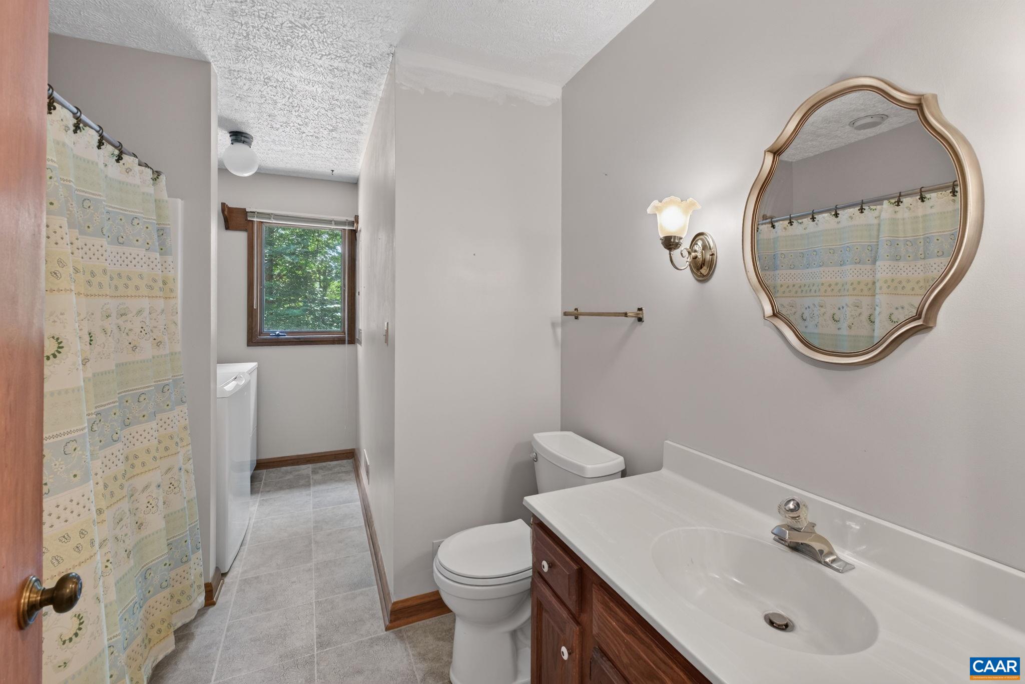 9 TIMBERLAKE TER, PALMYRA, Virginia 22963, 3 Bedrooms Bedrooms, ,2 BathroomsBathrooms,Residential,9 TIMBERLAKE TER,679097 MLS # 679097 9 TIMBERLAKE TER, PALMYRA, Virginia 22963, 3 Bedrooms Bedrooms, ,2 BathroomsBathrooms,Residential,9 TIMBERLAKE TER,679097 MLS # 679097