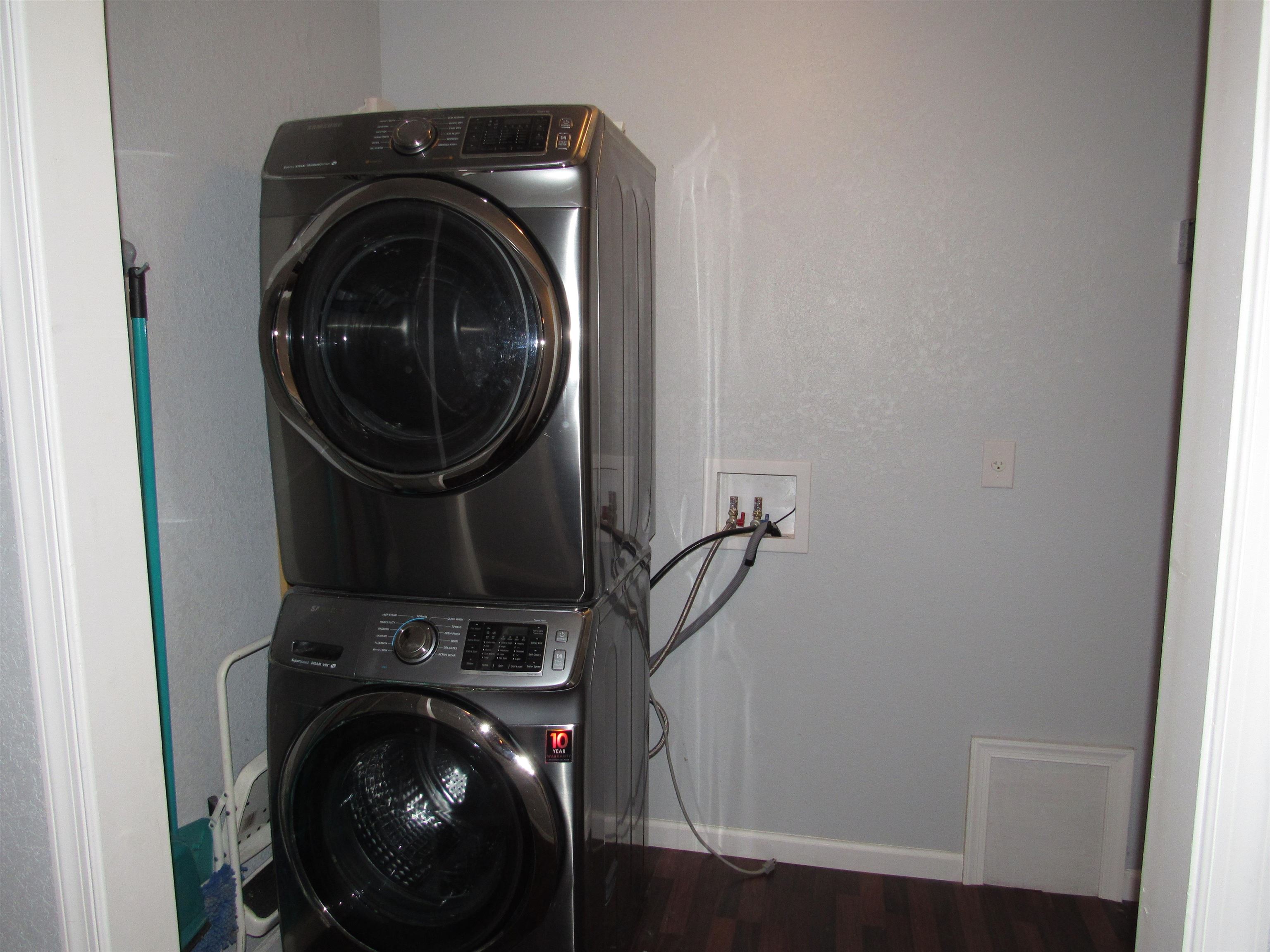 624 AUGUSTA ST, HAMPTON, Virginia 23669, 3 Bedrooms Bedrooms, ,2 BathroomsBathrooms,Residential,624 AUGUSTA ST,679170 MLS # 679170 624 AUGUSTA ST, HAMPTON, Virginia 23669, 3 Bedrooms Bedrooms, ,2 BathroomsBathrooms,Residential,624 AUGUSTA ST,679170 MLS # 679170