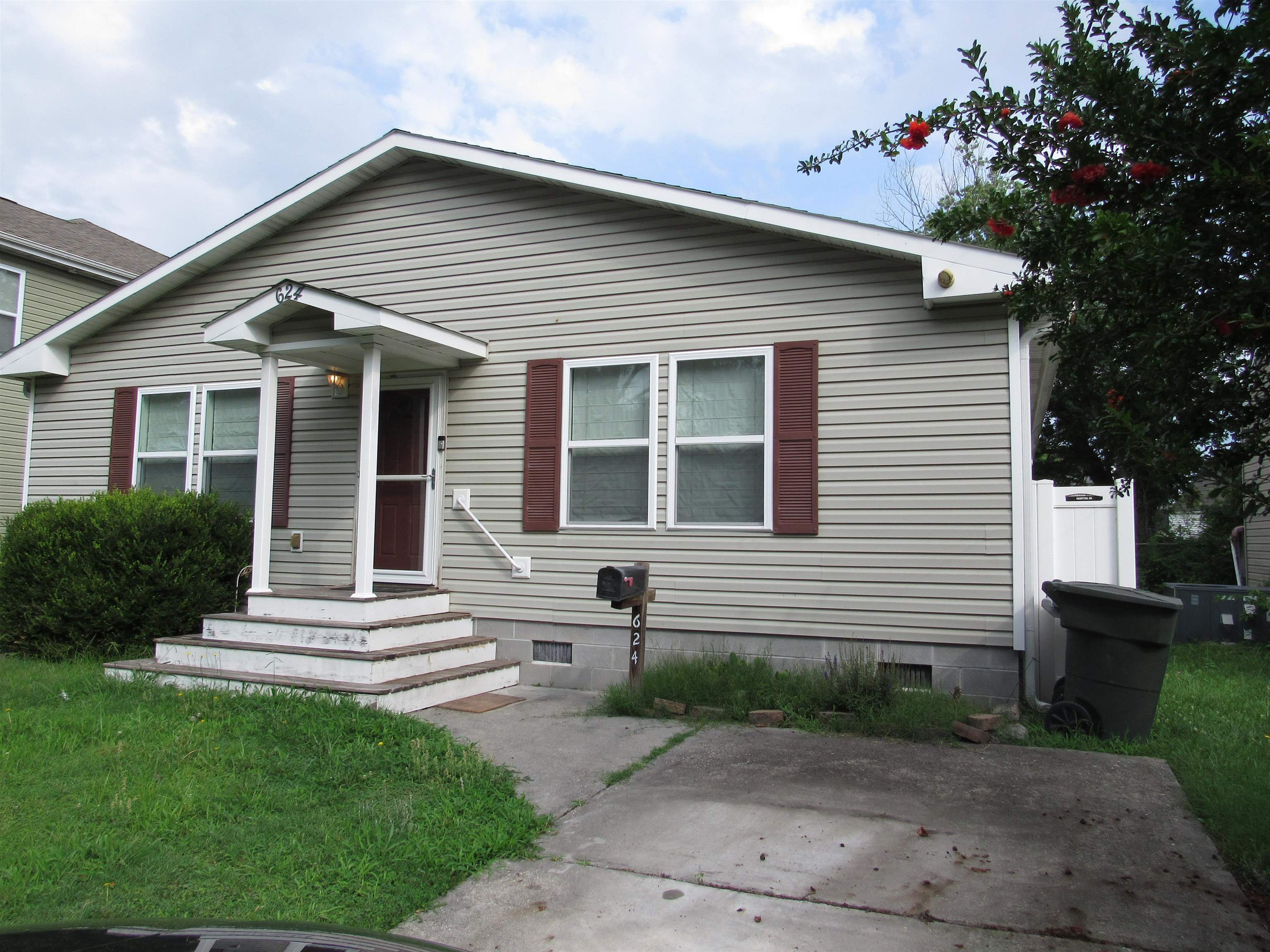 624 AUGUSTA ST, HAMPTON, Virginia 23669, 3 Bedrooms Bedrooms, ,2 BathroomsBathrooms,Residential,624 AUGUSTA ST,679170 MLS # 679170 624 AUGUSTA ST, HAMPTON, Virginia 23669, 3 Bedrooms Bedrooms, ,2 BathroomsBathrooms,Residential,624 AUGUSTA ST,679170 MLS # 679170