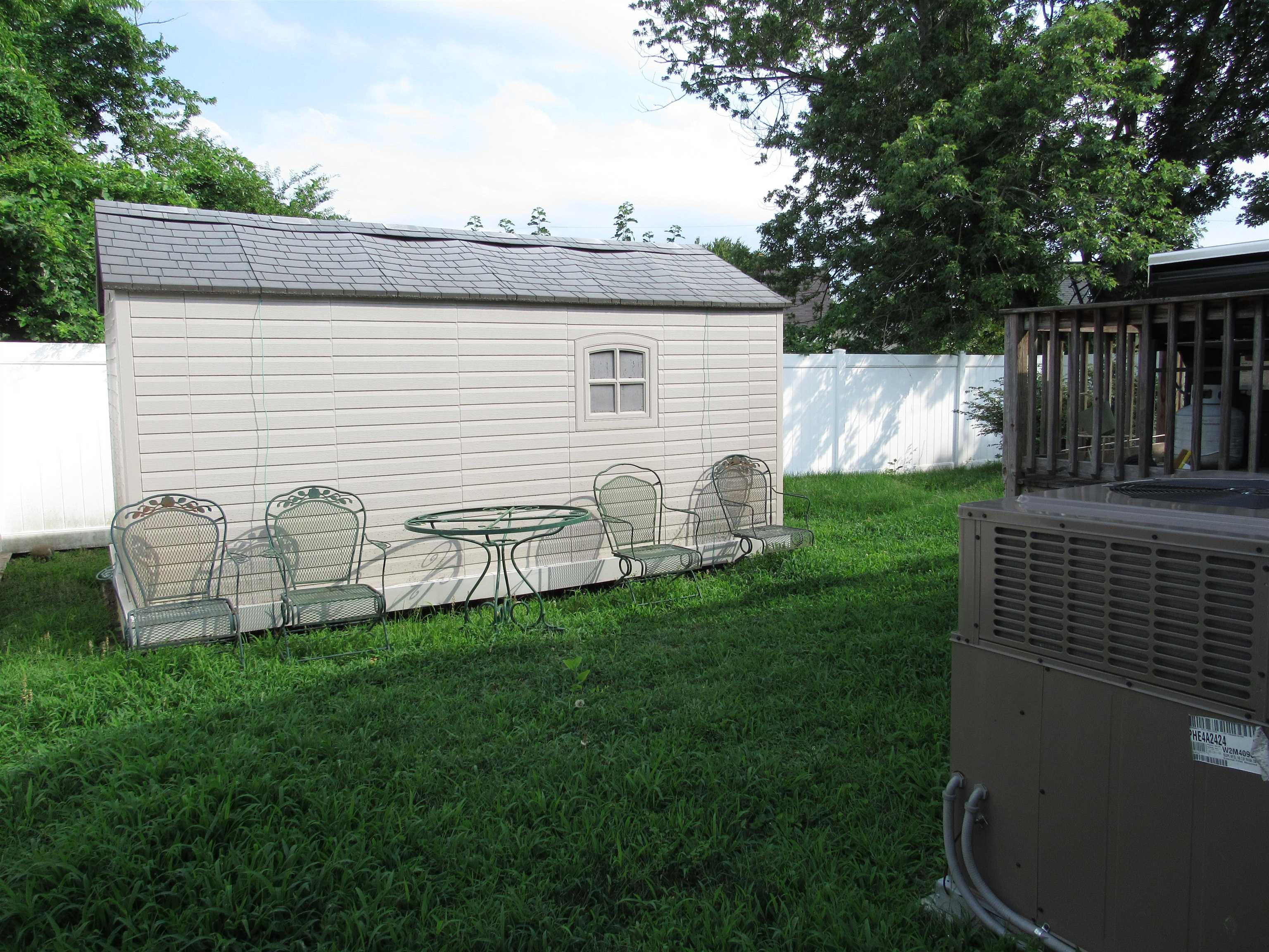 624 AUGUSTA ST, HAMPTON, Virginia 23669, 3 Bedrooms Bedrooms, ,2 BathroomsBathrooms,Residential,624 AUGUSTA ST,679170 MLS # 679170 624 AUGUSTA ST, HAMPTON, Virginia 23669, 3 Bedrooms Bedrooms, ,2 BathroomsBathrooms,Residential,624 AUGUSTA ST,679170 MLS # 679170