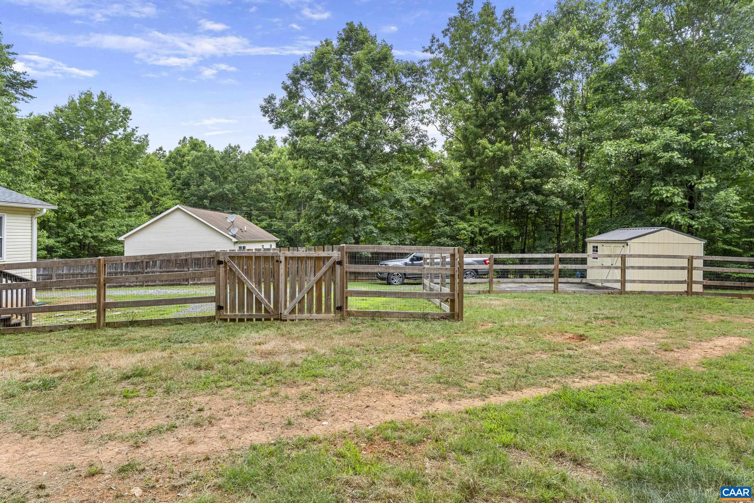 95 B-A-H RD, SCOTTSVILLE, Virginia 24590, 3 Bedrooms Bedrooms, ,2 BathroomsBathrooms,Residential,95 B-A-H RD,679172 MLS # 679172 95 B-A-H RD, SCOTTSVILLE, Virginia 24590, 3 Bedrooms Bedrooms, ,2 BathroomsBathrooms,Residential,95 B-A-H RD,679172 MLS # 679172