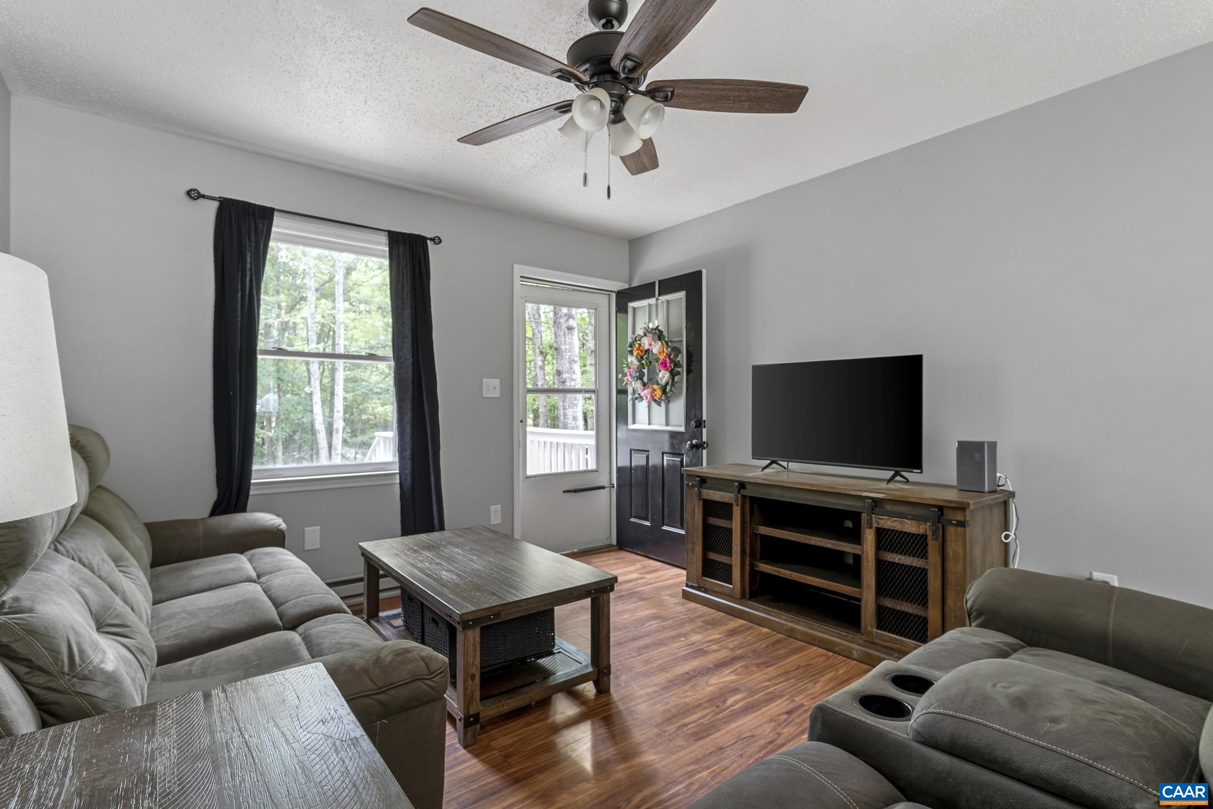 95 B-A-H RD, SCOTTSVILLE, Virginia 24590, 3 Bedrooms Bedrooms, ,2 BathroomsBathrooms,Residential,95 B-A-H RD,679172 MLS # 679172 95 B-A-H RD, SCOTTSVILLE, Virginia 24590, 3 Bedrooms Bedrooms, ,2 BathroomsBathrooms,Residential,95 B-A-H RD,679172 MLS # 679172