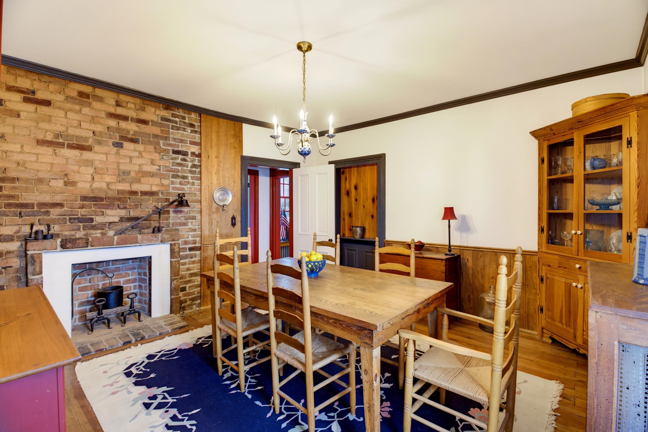 10 CHURCH ST, STAUNTON, Virginia 24401, 3 Bedrooms Bedrooms, ,2 BathroomsBathrooms,Residential,10 CHURCH ST,679173 MLS # 679173 10 CHURCH ST, STAUNTON, Virginia 24401, 3 Bedrooms Bedrooms, ,2 BathroomsBathrooms,Residential,10 CHURCH ST,679173 MLS # 679173