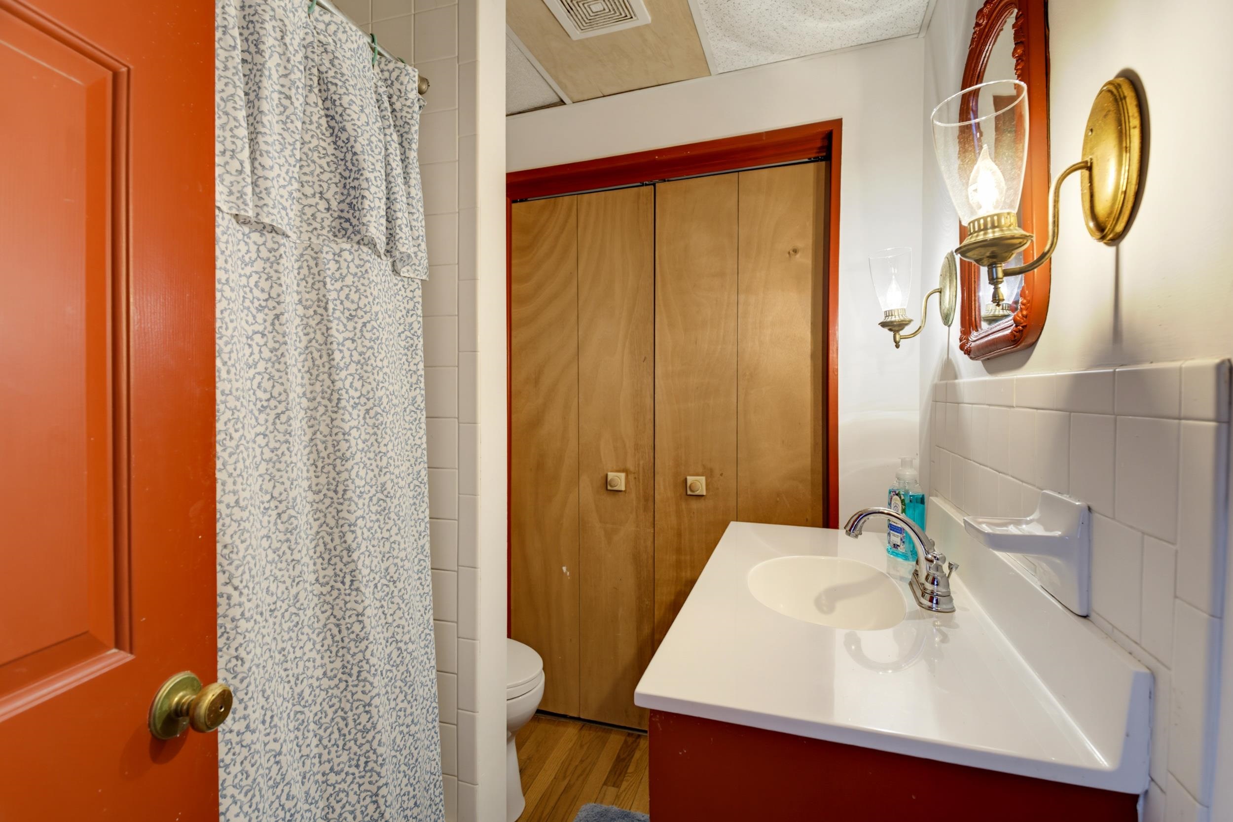 10 CHURCH ST, STAUNTON, Virginia 24401, 3 Bedrooms Bedrooms, ,2 BathroomsBathrooms,Residential,10 CHURCH ST,679173 MLS # 679173 10 CHURCH ST, STAUNTON, Virginia 24401, 3 Bedrooms Bedrooms, ,2 BathroomsBathrooms,Residential,10 CHURCH ST,679173 MLS # 679173