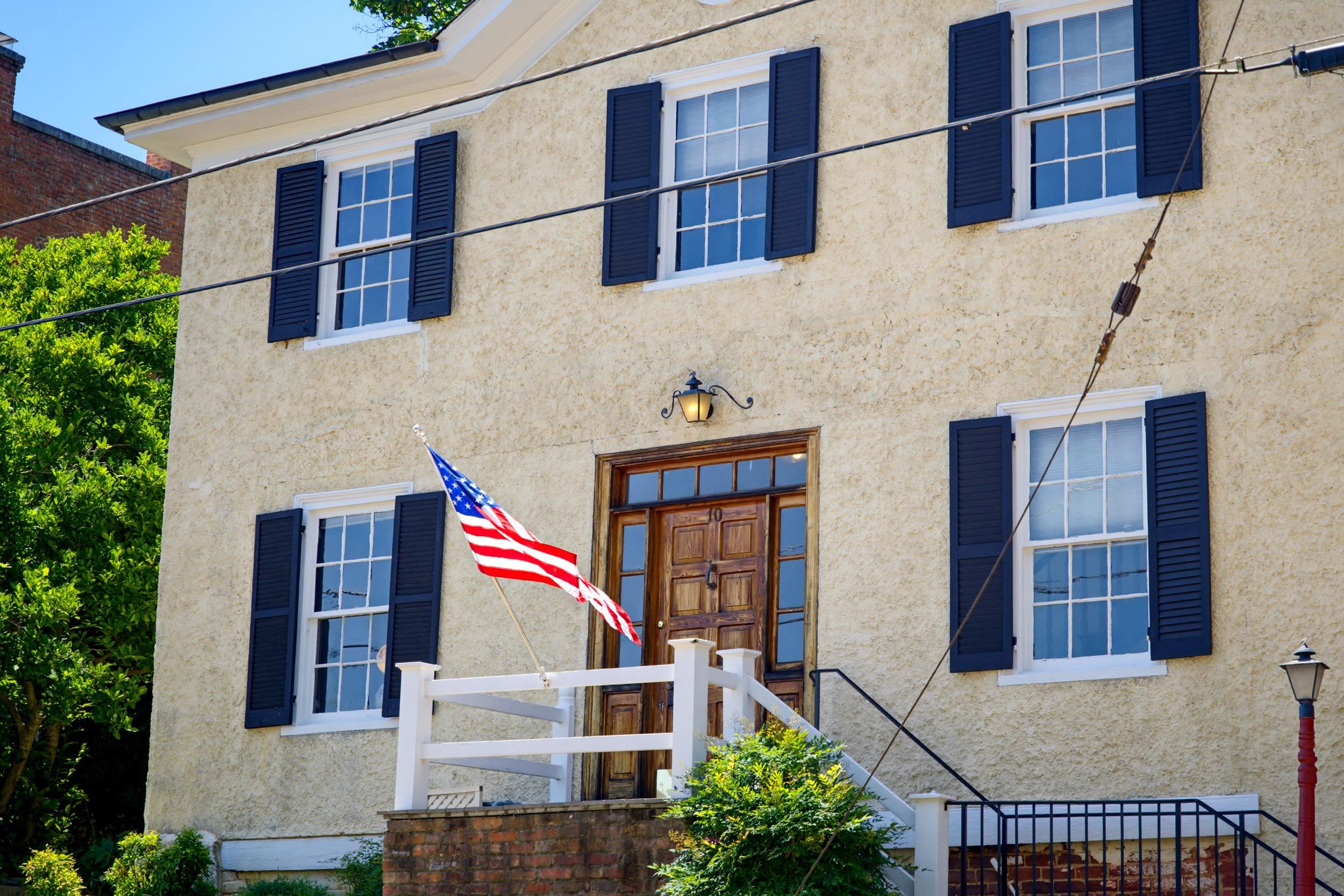 10 CHURCH ST, STAUNTON, Virginia 24401, 3 Bedrooms Bedrooms, ,2 BathroomsBathrooms,Residential,10 CHURCH ST,679173 MLS # 679173 10 CHURCH ST, STAUNTON, Virginia 24401, 3 Bedrooms Bedrooms, ,2 BathroomsBathrooms,Residential,10 CHURCH ST,679173 MLS # 679173