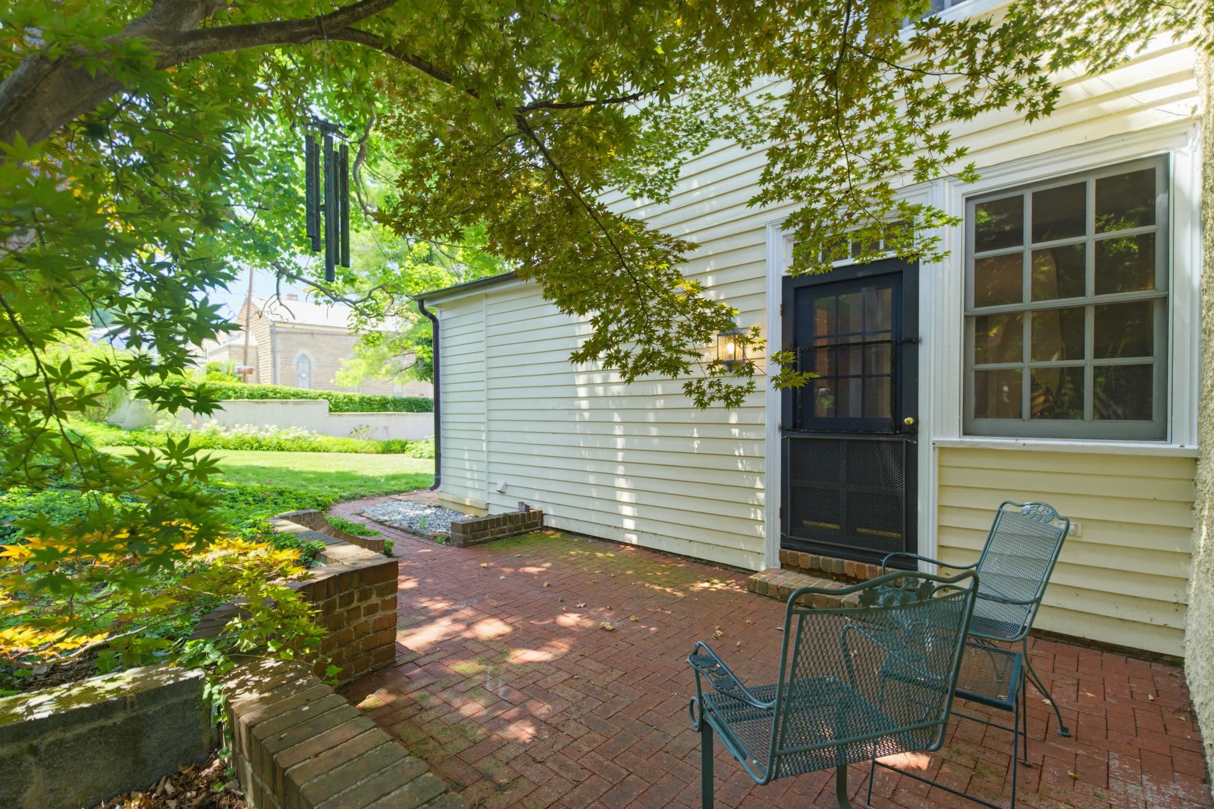 10 CHURCH ST, STAUNTON, Virginia 24401, 3 Bedrooms Bedrooms, ,2 BathroomsBathrooms,Residential,10 CHURCH ST,679173 MLS # 679173 10 CHURCH ST, STAUNTON, Virginia 24401, 3 Bedrooms Bedrooms, ,2 BathroomsBathrooms,Residential,10 CHURCH ST,679173 MLS # 679173