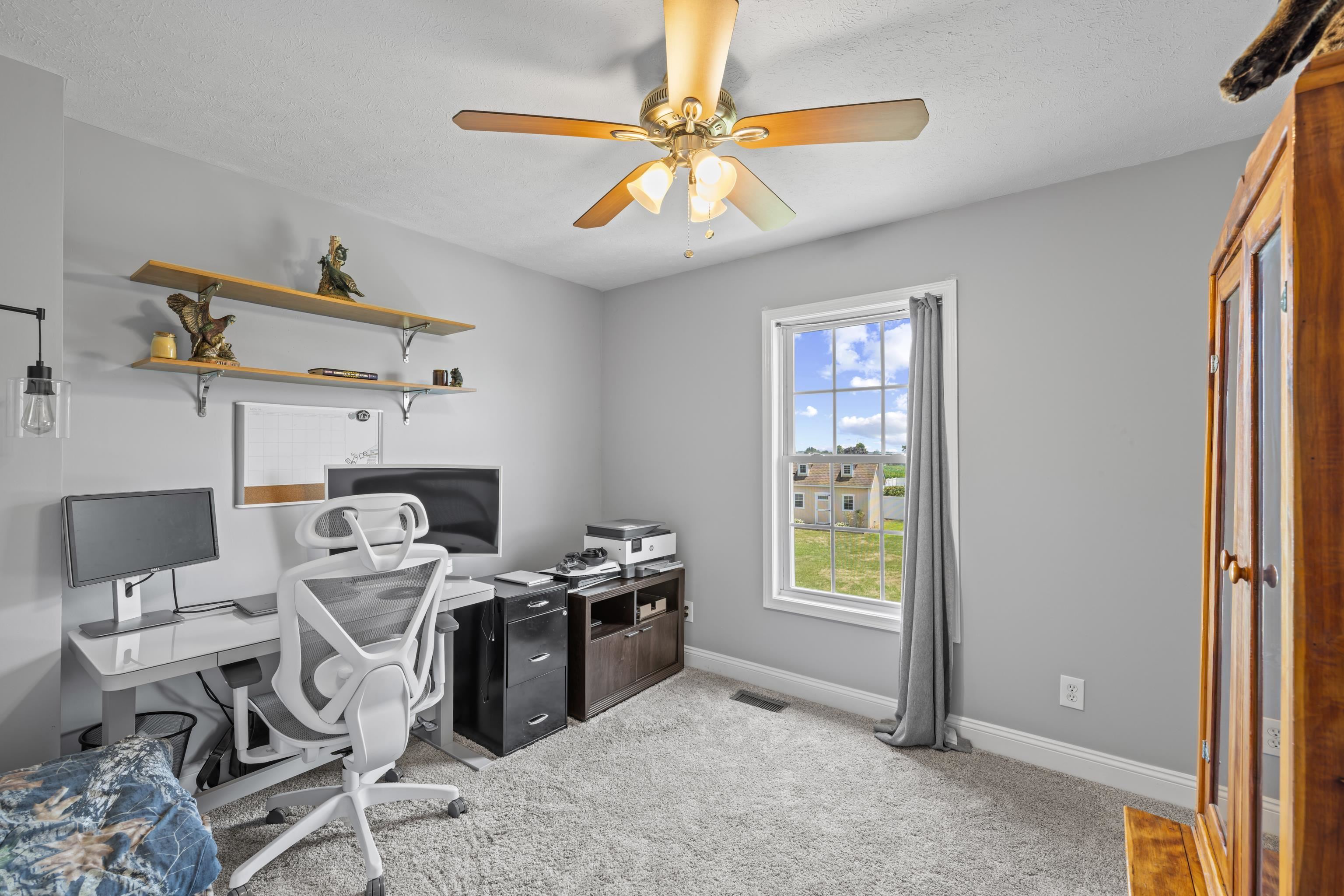 2185 CLOVERLEAF LN, DAYTON, Virginia 22821, 3 Bedrooms Bedrooms, ,2 BathroomsBathrooms,Residential,2185 CLOVERLEAF LN,679175 MLS # 679175 2185 CLOVERLEAF LN, DAYTON, Virginia 22821, 3 Bedrooms Bedrooms, ,2 BathroomsBathrooms,Residential,2185 CLOVERLEAF LN,679175 MLS # 679175