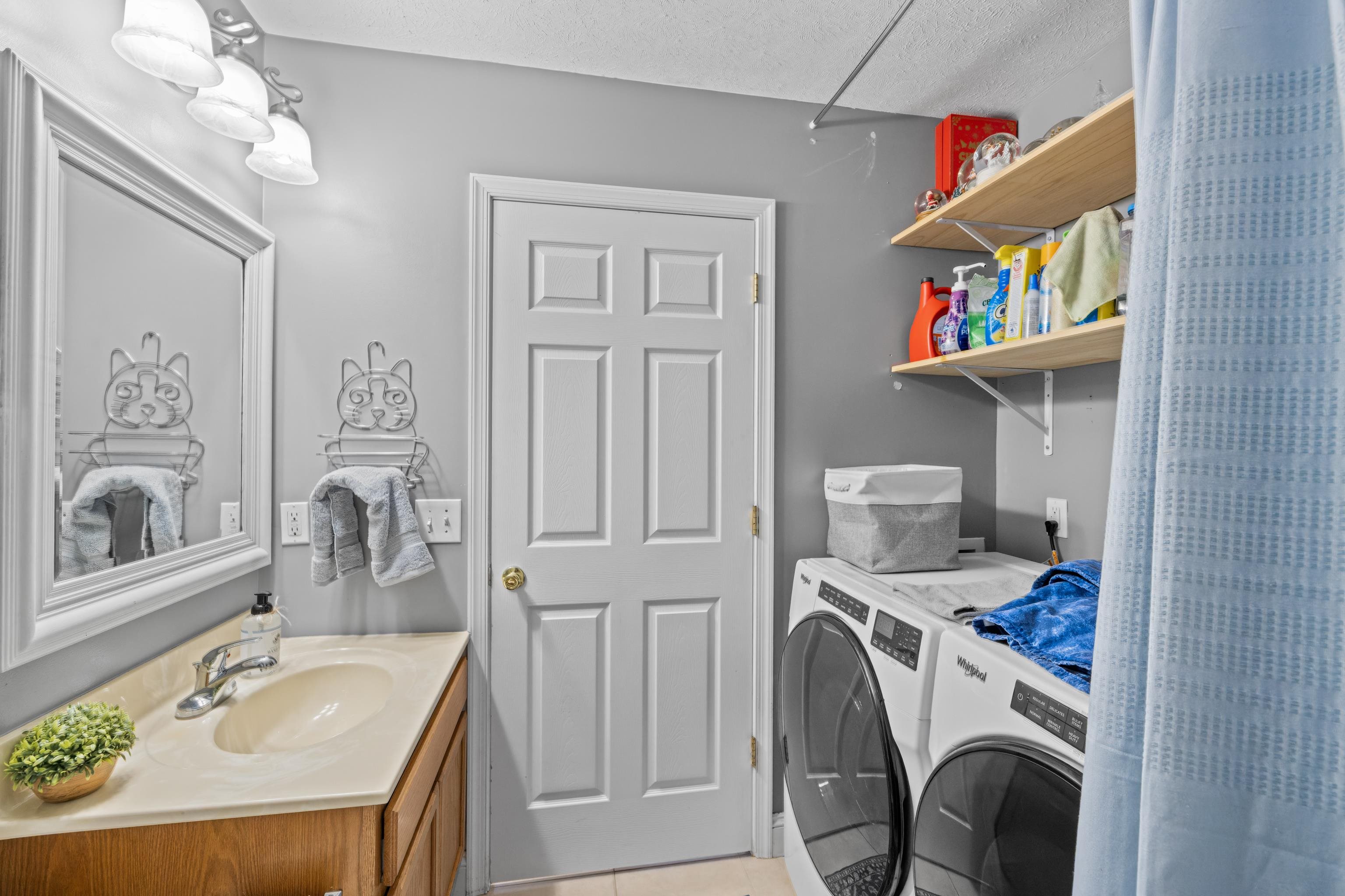 2185 CLOVERLEAF LN, DAYTON, Virginia 22821, 3 Bedrooms Bedrooms, ,2 BathroomsBathrooms,Residential,2185 CLOVERLEAF LN,679175 MLS # 679175 2185 CLOVERLEAF LN, DAYTON, Virginia 22821, 3 Bedrooms Bedrooms, ,2 BathroomsBathrooms,Residential,2185 CLOVERLEAF LN,679175 MLS # 679175