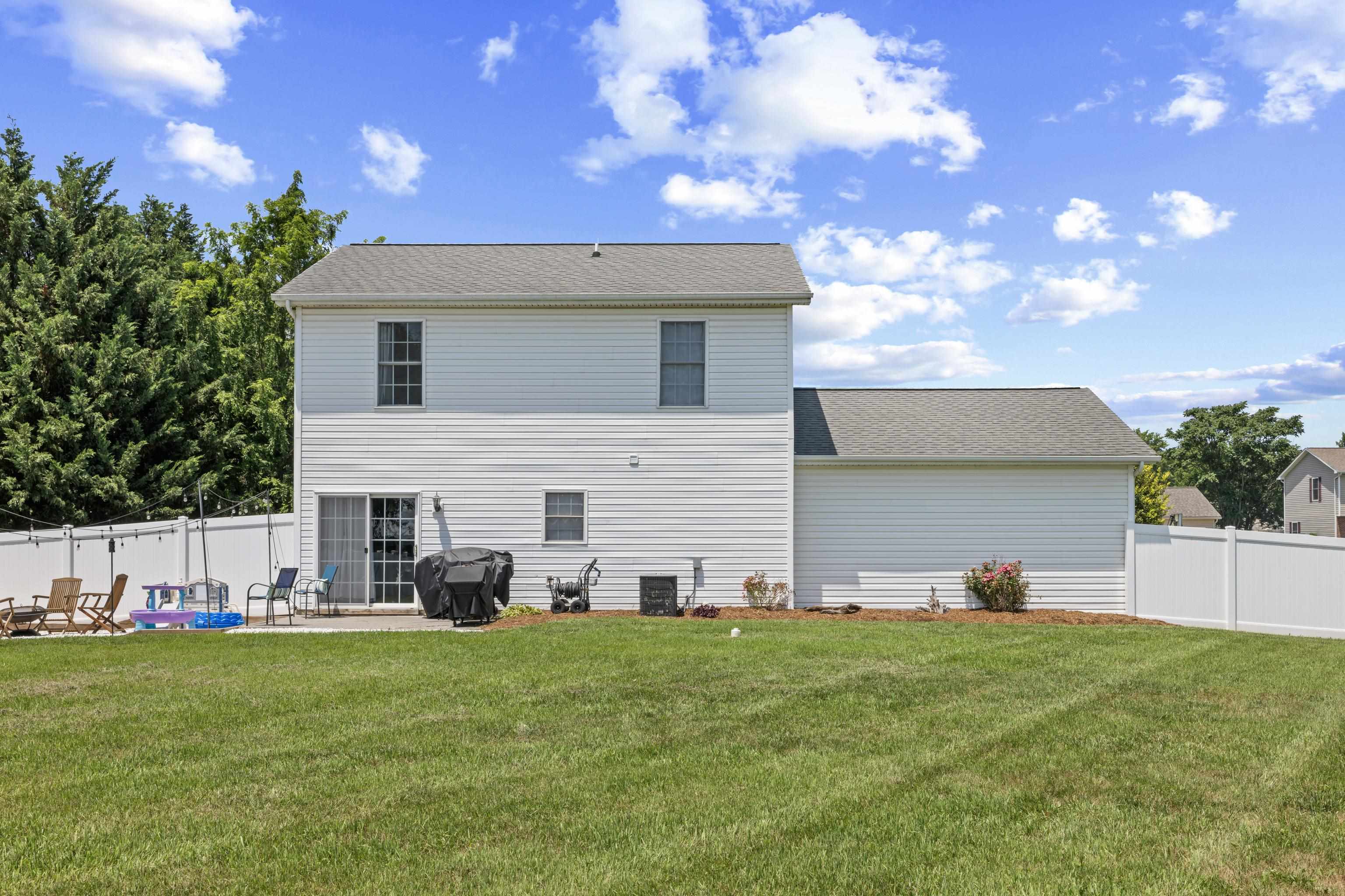 2185 CLOVERLEAF LN, DAYTON, Virginia 22821, 3 Bedrooms Bedrooms, ,2 BathroomsBathrooms,Residential,2185 CLOVERLEAF LN,679175 MLS # 679175 2185 CLOVERLEAF LN, DAYTON, Virginia 22821, 3 Bedrooms Bedrooms, ,2 BathroomsBathrooms,Residential,2185 CLOVERLEAF LN,679175 MLS # 679175