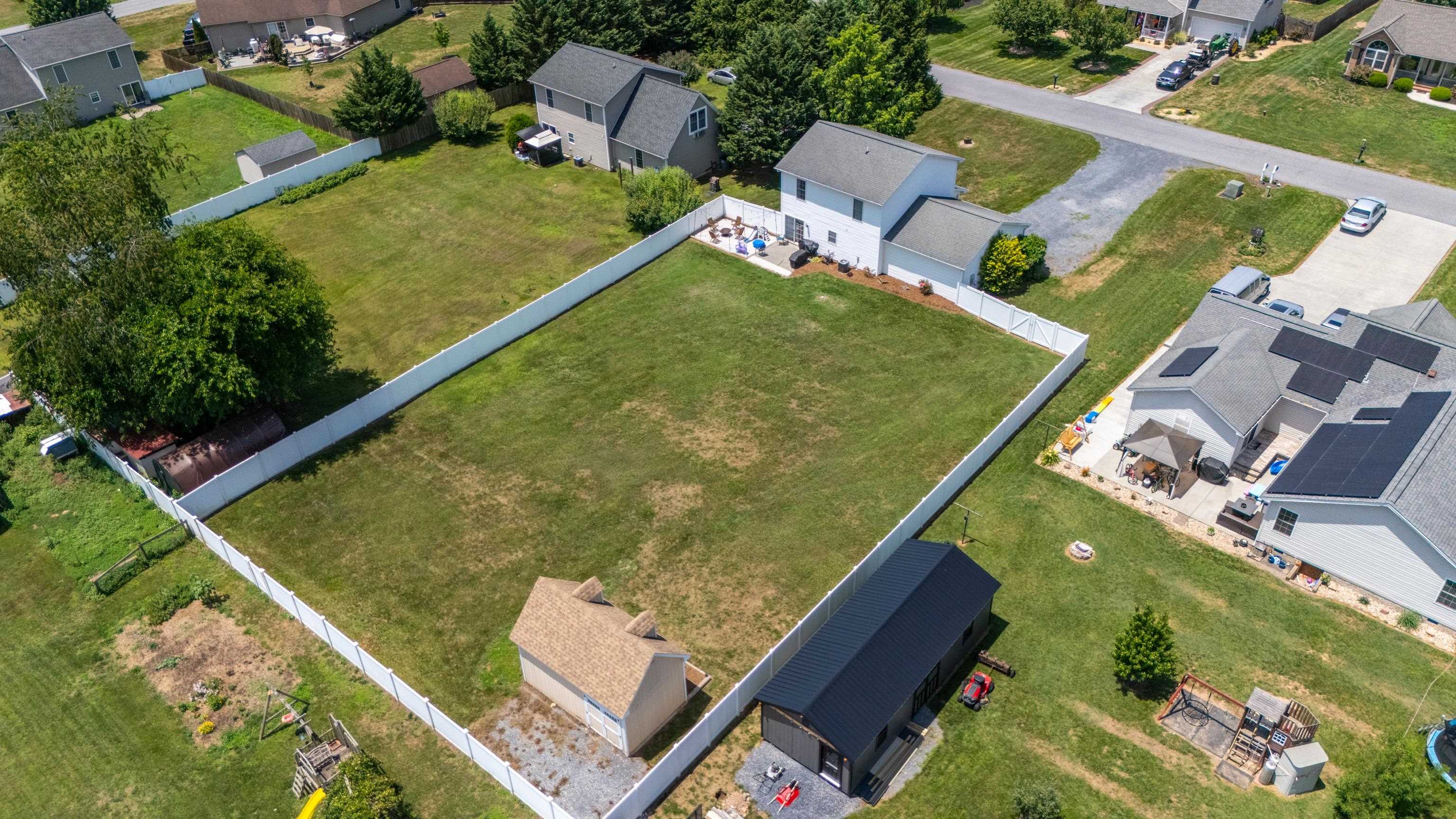 2185 CLOVERLEAF LN, DAYTON, Virginia 22821, 3 Bedrooms Bedrooms, ,2 BathroomsBathrooms,Residential,2185 CLOVERLEAF LN,679175 MLS # 679175 2185 CLOVERLEAF LN, DAYTON, Virginia 22821, 3 Bedrooms Bedrooms, ,2 BathroomsBathrooms,Residential,2185 CLOVERLEAF LN,679175 MLS # 679175
