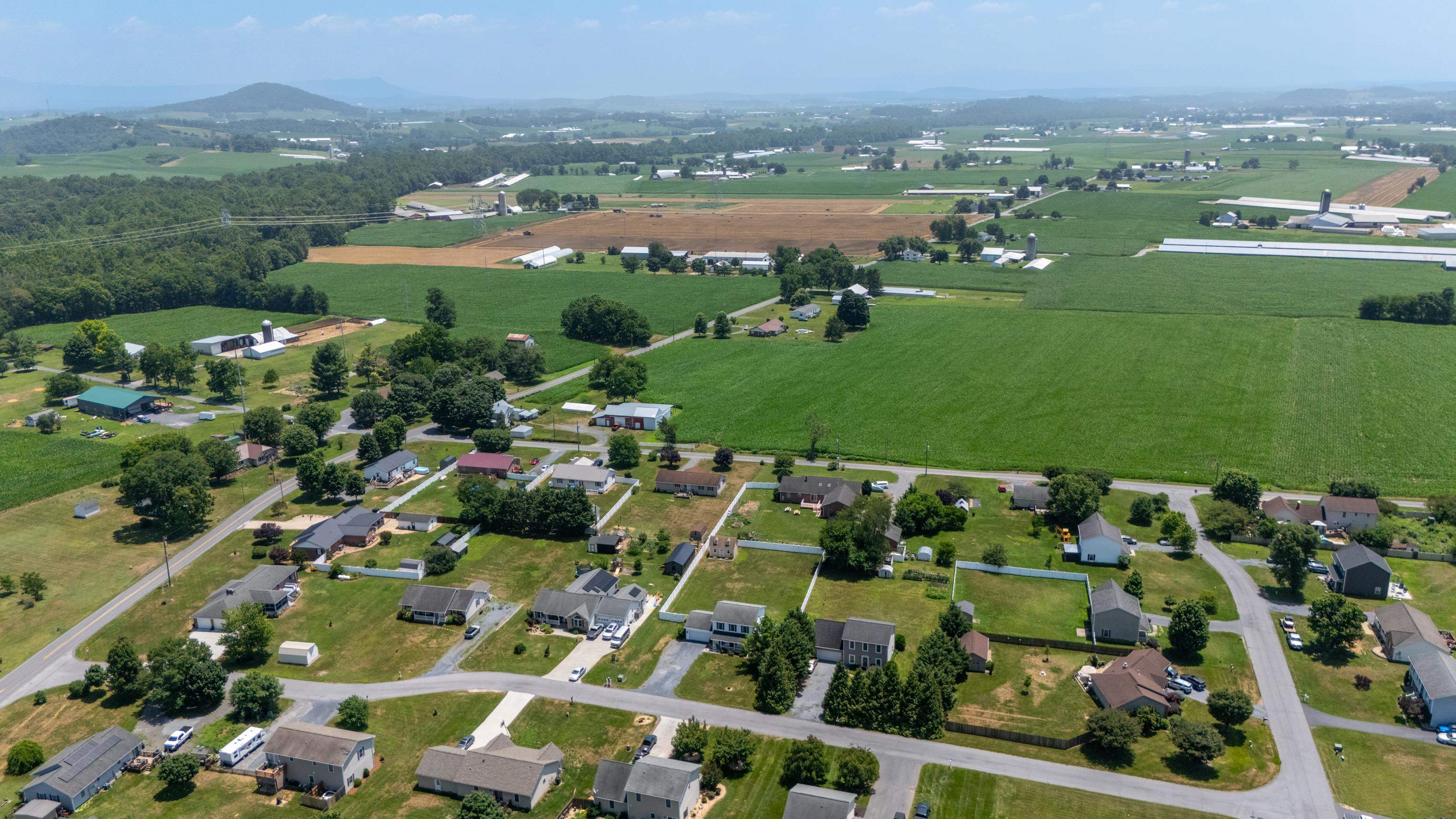 2185 CLOVERLEAF LN, DAYTON, Virginia 22821, 3 Bedrooms Bedrooms, ,2 BathroomsBathrooms,Residential,2185 CLOVERLEAF LN,679175 MLS # 679175 2185 CLOVERLEAF LN, DAYTON, Virginia 22821, 3 Bedrooms Bedrooms, ,2 BathroomsBathrooms,Residential,2185 CLOVERLEAF LN,679175 MLS # 679175