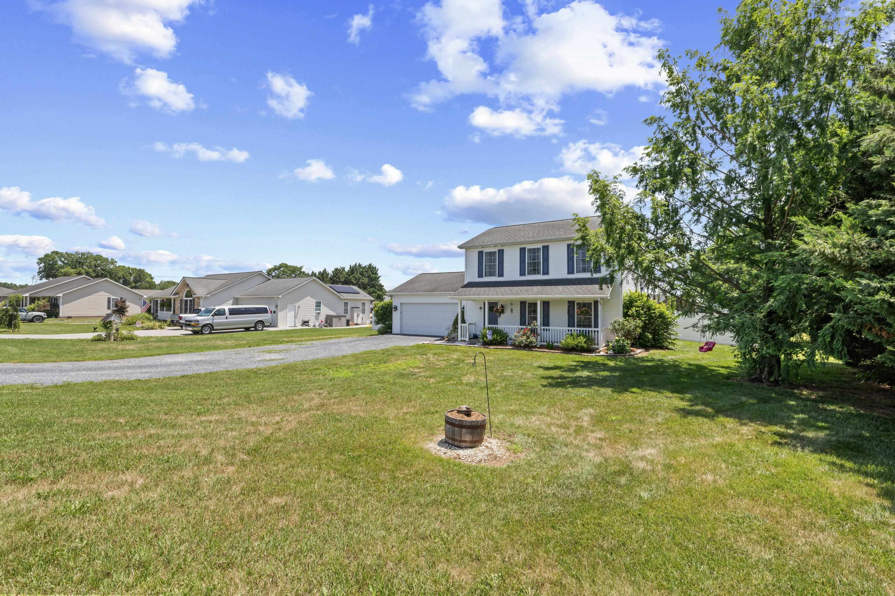 2185 CLOVERLEAF LN, DAYTON, Virginia 22821, 3 Bedrooms Bedrooms, ,2 BathroomsBathrooms,Residential,2185 CLOVERLEAF LN,679175 MLS # 679175 2185 CLOVERLEAF LN, DAYTON, Virginia 22821, 3 Bedrooms Bedrooms, ,2 BathroomsBathrooms,Residential,2185 CLOVERLEAF LN,679175 MLS # 679175