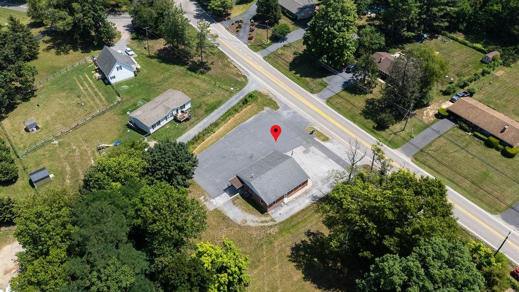 555 MT TORREY RD, LYNDHURST, Virginia 22952, ,Commercial,555 MT TORREY RD,679182 MLS # 679182