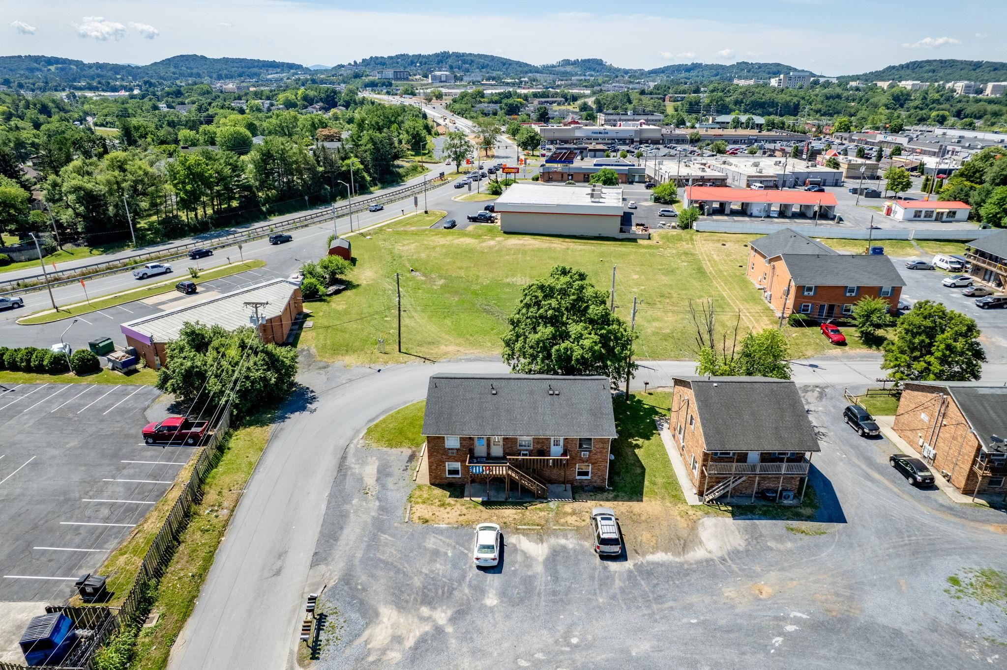 600 & 620 NORWOOD ST, HARRISONBURG, Virginia 22801, ,Residential,600 & 620 NORWOOD ST,679191 MLS # 679191