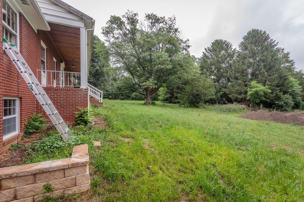 939 VINE ST, HARRISONBURG, Virginia 22801, ,Land,939 VINE ST,679181 MLS # 679181 939 VINE ST, HARRISONBURG, Virginia 22801, ,Land,939 VINE ST,679181 MLS # 679181