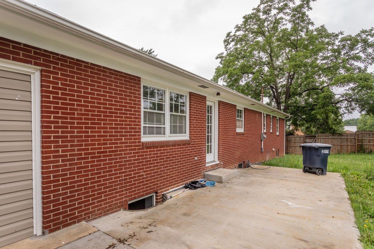 939 VINE ST, HARRISONBURG, Virginia 22801, ,Land,939 VINE ST,679181 MLS # 679181 939 VINE ST, HARRISONBURG, Virginia 22801, ,Land,939 VINE ST,679181 MLS # 679181