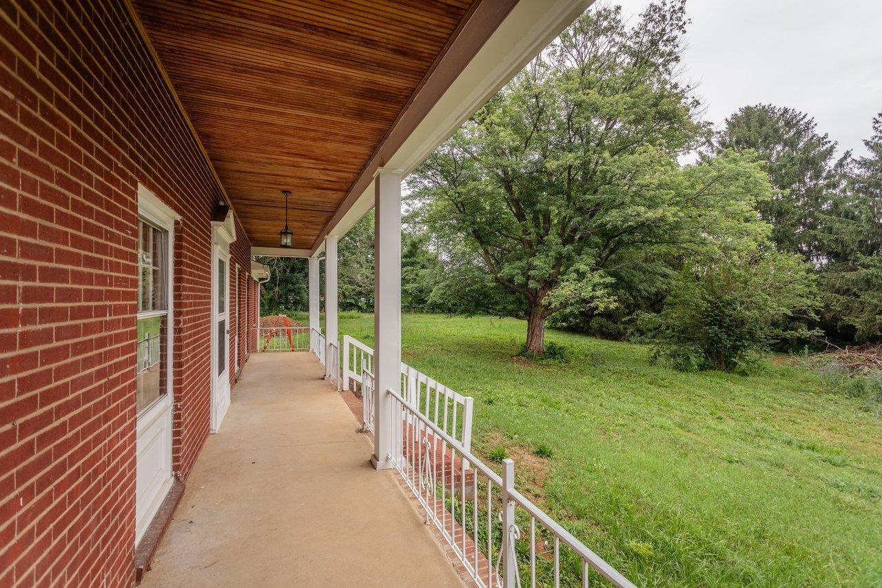 939 VINE ST, HARRISONBURG, Virginia 22801, ,Land,939 VINE ST,679181 MLS # 679181 939 VINE ST, HARRISONBURG, Virginia 22801, ,Land,939 VINE ST,679181 MLS # 679181