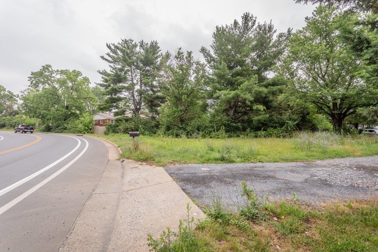939 VINE ST, HARRISONBURG, Virginia 22801, ,Land,939 VINE ST,679181 MLS # 679181 939 VINE ST, HARRISONBURG, Virginia 22801, ,Land,939 VINE ST,679181 MLS # 679181