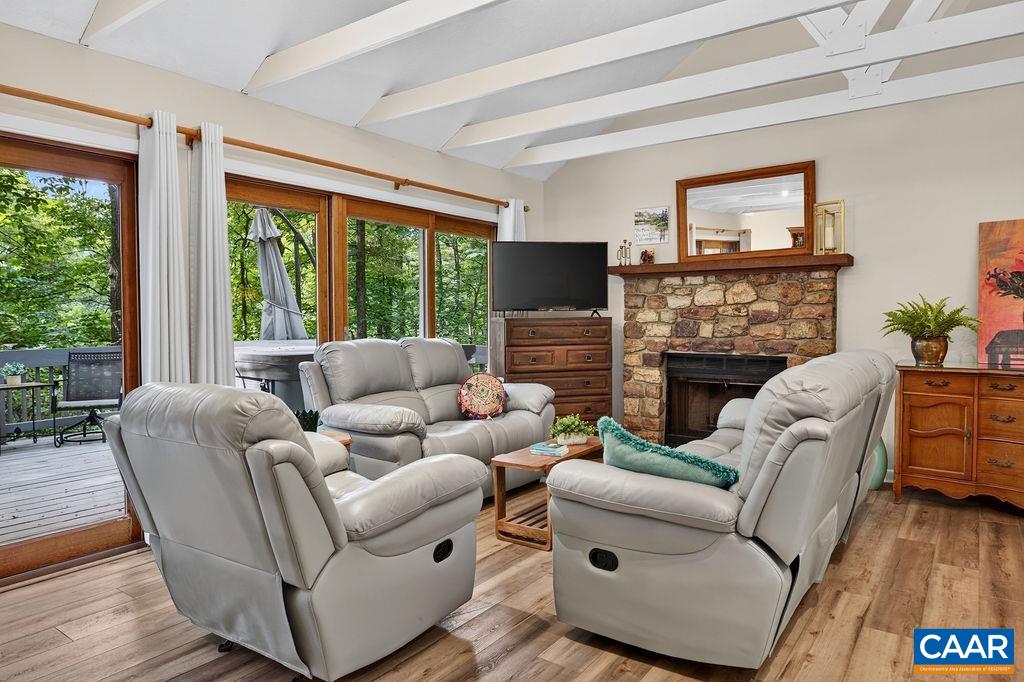 25 HICKORYNUT RD, WINTERGREEN RESORT, Virginia 22967, 2 Bedrooms Bedrooms, ,2 BathroomsBathrooms,Residential,25 HICKORYNUT RD,678251 MLS # 678251 25 HICKORYNUT RD, WINTERGREEN RESORT, Virginia 22967, 2 Bedrooms Bedrooms, ,2 BathroomsBathrooms,Residential,25 HICKORYNUT RD,678251 MLS # 678251