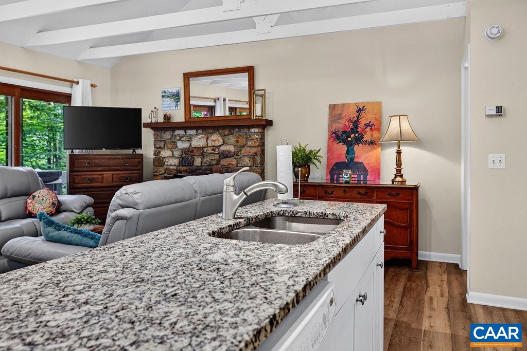 25 HICKORYNUT RD, WINTERGREEN RESORT, Virginia 22967, 2 Bedrooms Bedrooms, ,2 BathroomsBathrooms,Residential,25 HICKORYNUT RD,678251 MLS # 678251 25 HICKORYNUT RD, WINTERGREEN RESORT, Virginia 22967, 2 Bedrooms Bedrooms, ,2 BathroomsBathrooms,Residential,25 HICKORYNUT RD,678251 MLS # 678251