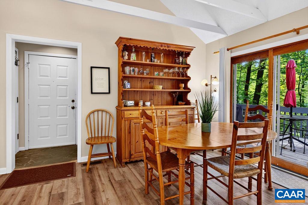 25 HICKORYNUT RD, WINTERGREEN RESORT, Virginia 22967, 2 Bedrooms Bedrooms, ,2 BathroomsBathrooms,Residential,25 HICKORYNUT RD,678251 MLS # 678251 25 HICKORYNUT RD, WINTERGREEN RESORT, Virginia 22967, 2 Bedrooms Bedrooms, ,2 BathroomsBathrooms,Residential,25 HICKORYNUT RD,678251 MLS # 678251