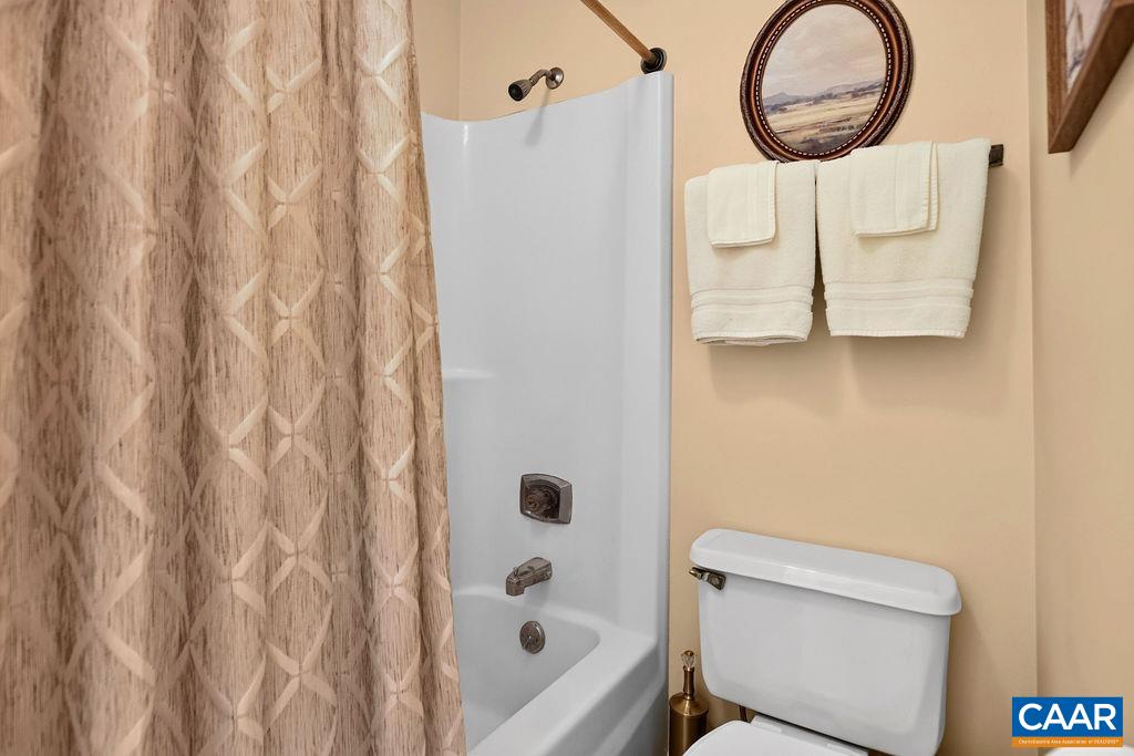 25 HICKORYNUT RD, WINTERGREEN RESORT, Virginia 22967, 2 Bedrooms Bedrooms, ,2 BathroomsBathrooms,Residential,25 HICKORYNUT RD,678251 MLS # 678251 25 HICKORYNUT RD, WINTERGREEN RESORT, Virginia 22967, 2 Bedrooms Bedrooms, ,2 BathroomsBathrooms,Residential,25 HICKORYNUT RD,678251 MLS # 678251
