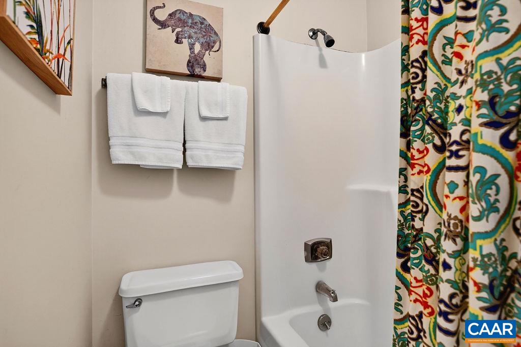 25 HICKORYNUT RD, WINTERGREEN RESORT, Virginia 22967, 2 Bedrooms Bedrooms, ,2 BathroomsBathrooms,Residential,25 HICKORYNUT RD,678251 MLS # 678251 25 HICKORYNUT RD, WINTERGREEN RESORT, Virginia 22967, 2 Bedrooms Bedrooms, ,2 BathroomsBathrooms,Residential,25 HICKORYNUT RD,678251 MLS # 678251
