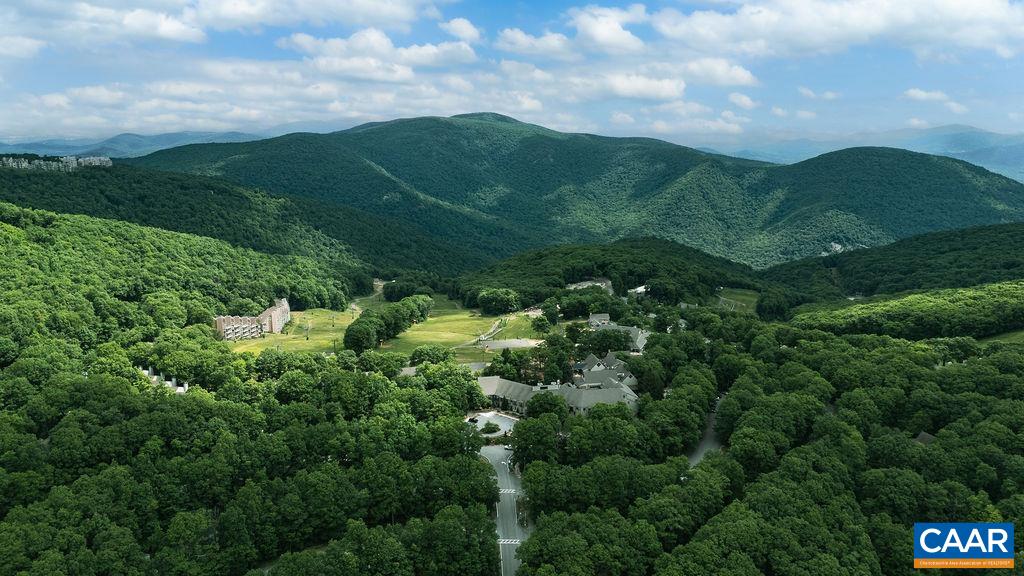 25 HICKORYNUT RD, WINTERGREEN RESORT, Virginia 22967, 2 Bedrooms Bedrooms, ,2 BathroomsBathrooms,Residential,25 HICKORYNUT RD,678251 MLS # 678251 25 HICKORYNUT RD, WINTERGREEN RESORT, Virginia 22967, 2 Bedrooms Bedrooms, ,2 BathroomsBathrooms,Residential,25 HICKORYNUT RD,678251 MLS # 678251