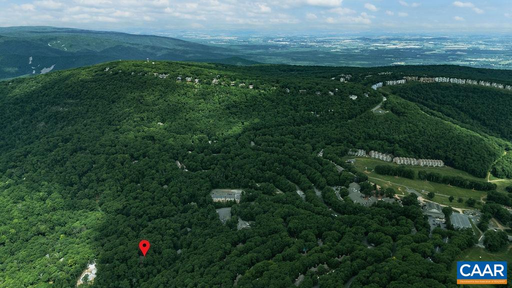 25 HICKORYNUT RD, WINTERGREEN RESORT, Virginia 22967, 2 Bedrooms Bedrooms, ,2 BathroomsBathrooms,Residential,25 HICKORYNUT RD,678251 MLS # 678251 25 HICKORYNUT RD, WINTERGREEN RESORT, Virginia 22967, 2 Bedrooms Bedrooms, ,2 BathroomsBathrooms,Residential,25 HICKORYNUT RD,678251 MLS # 678251