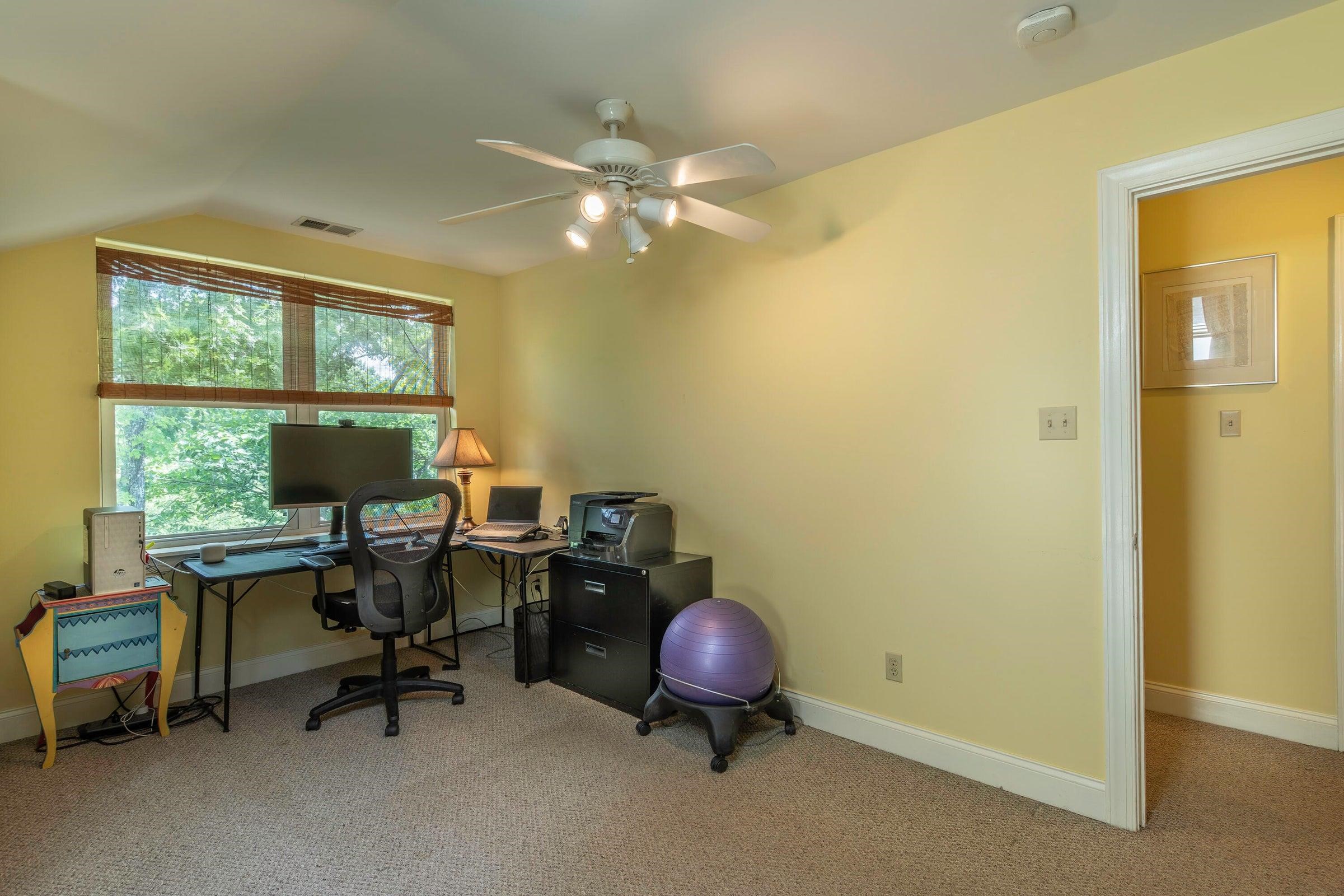 40 WEAVERS WAY, BUENA VISTA, Virginia 24416, 3 Bedrooms Bedrooms, ,4 BathroomsBathrooms,Residential,40 Weavers Way Buena Vista, VA 24416,40 WEAVERS WAY,679179 MLS # 679179 40 WEAVERS WAY, BUENA VISTA, Virginia 24416, 3 Bedrooms Bedrooms, ,4 BathroomsBathrooms,Residential,40 Weavers Way Buena Vista, VA 24416,40 WEAVERS WAY,679179 MLS # 679179