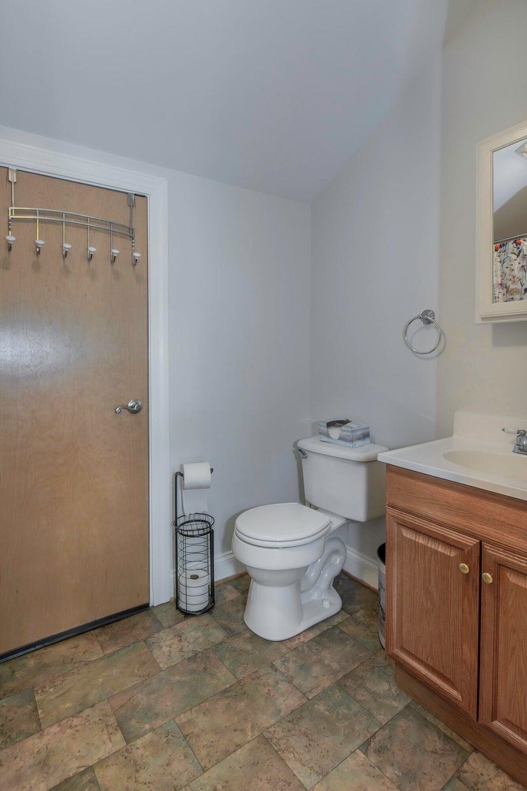 40 WEAVERS WAY, BUENA VISTA, Virginia 24416, 3 Bedrooms Bedrooms, ,4 BathroomsBathrooms,Residential,40 Weavers Way Buena Vista, VA 24416,40 WEAVERS WAY,679179 MLS # 679179 40 WEAVERS WAY, BUENA VISTA, Virginia 24416, 3 Bedrooms Bedrooms, ,4 BathroomsBathrooms,Residential,40 Weavers Way Buena Vista, VA 24416,40 WEAVERS WAY,679179 MLS # 679179