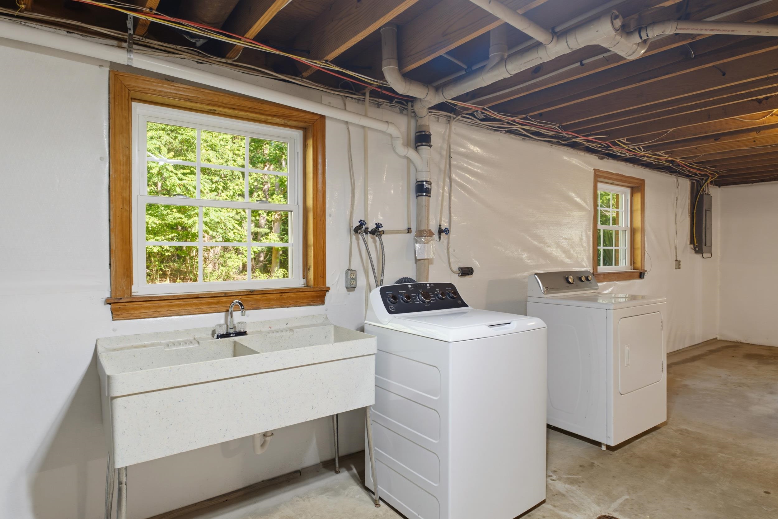 668 MILLER SCHOOL RD, CHARLOTTESVILLE, Virginia 22903, 3 Bedrooms Bedrooms, ,2 BathroomsBathrooms,Residential,668 MILLER SCHOOL RD,679186 MLS # 679186 668 MILLER SCHOOL RD, CHARLOTTESVILLE, Virginia 22903, 3 Bedrooms Bedrooms, ,2 BathroomsBathrooms,Residential,668 MILLER SCHOOL RD,679186 MLS # 679186