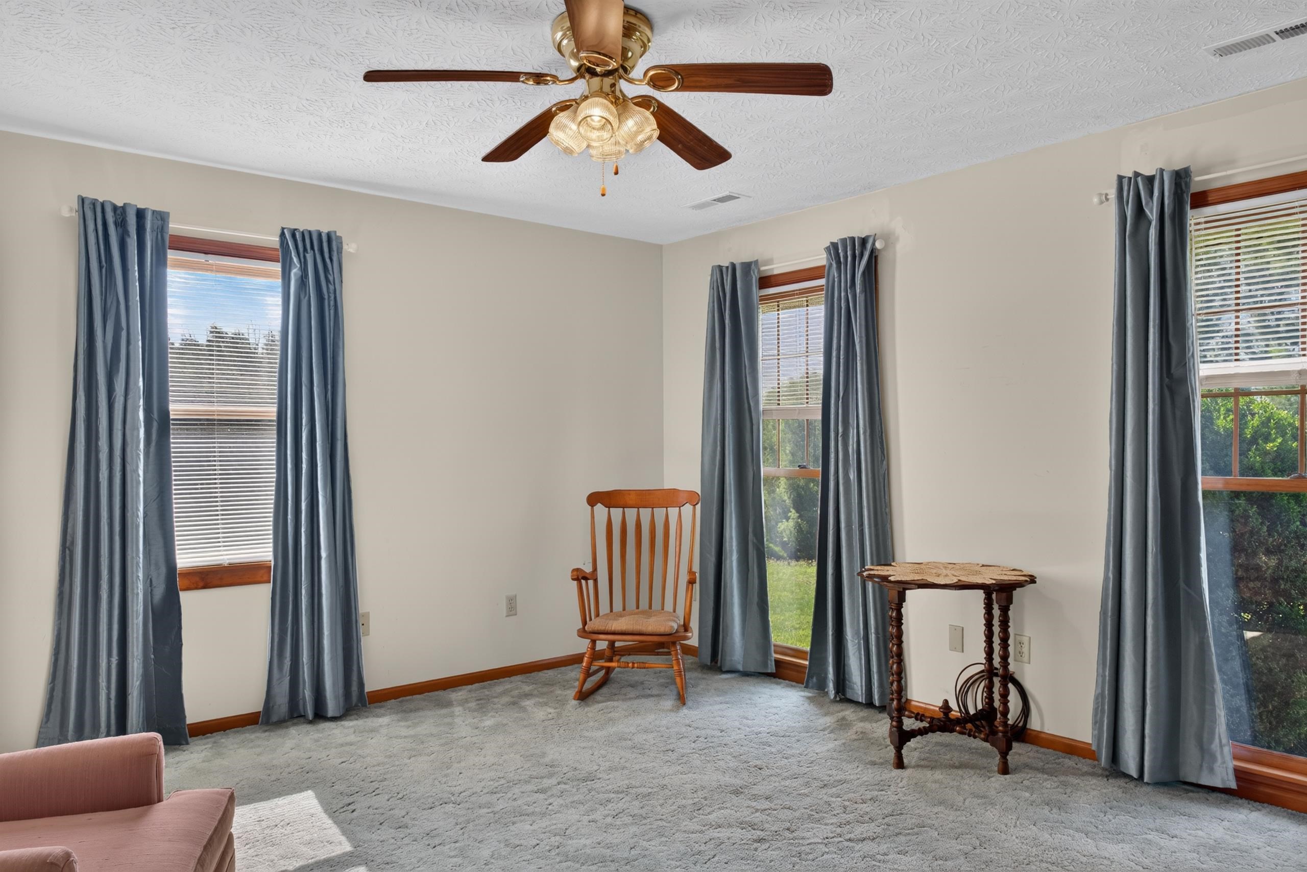 361 HOWARDSVILLE RD, STAUNTON, Virginia 24401, 3 Bedrooms Bedrooms, ,3 BathroomsBathrooms,Residential,361 HOWARDSVILLE RD,679196 MLS # 679196