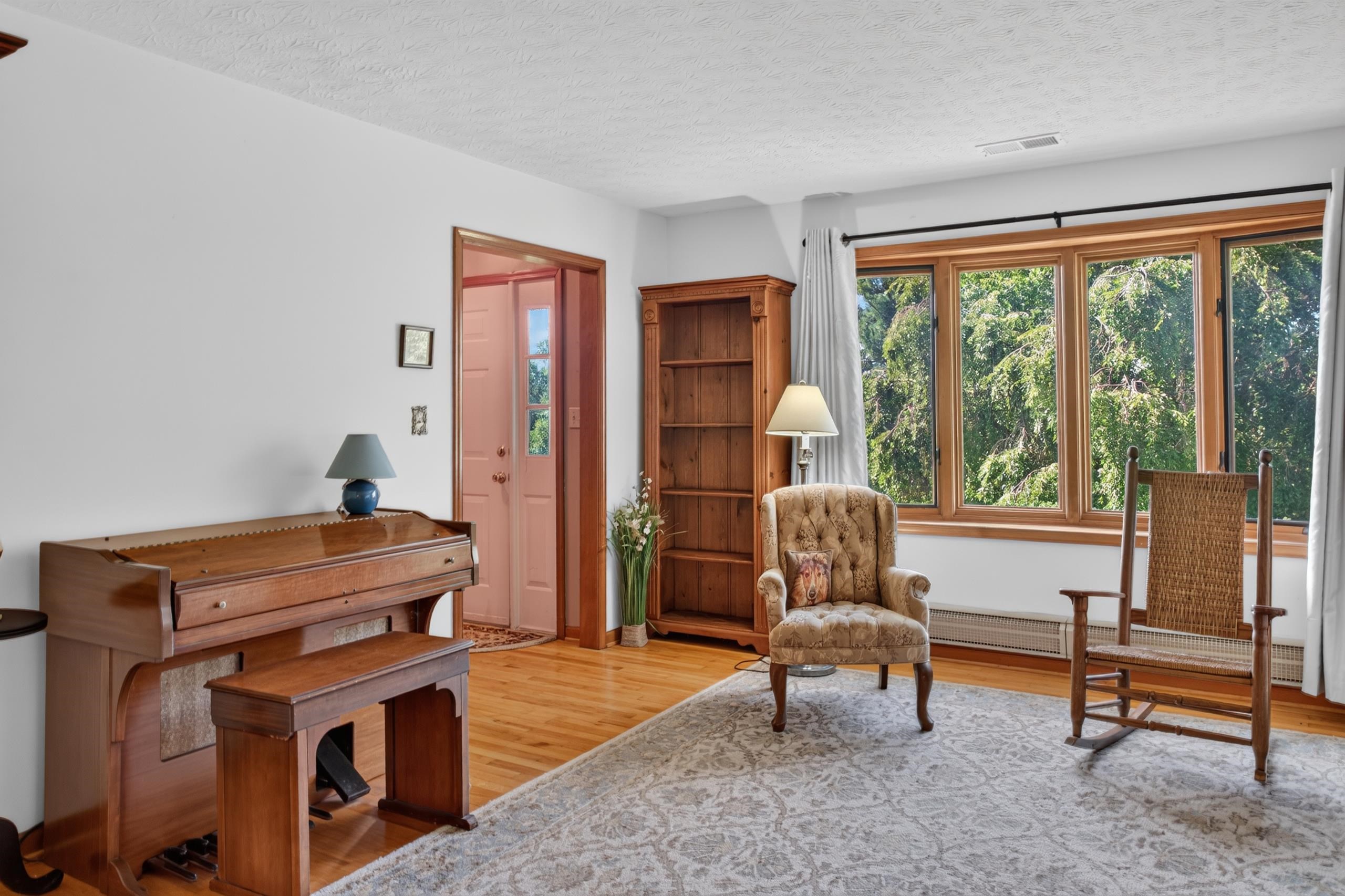 361 HOWARDSVILLE RD, STAUNTON, Virginia 24401, 3 Bedrooms Bedrooms, ,3 BathroomsBathrooms,Residential,361 HOWARDSVILLE RD,679196 MLS # 679196