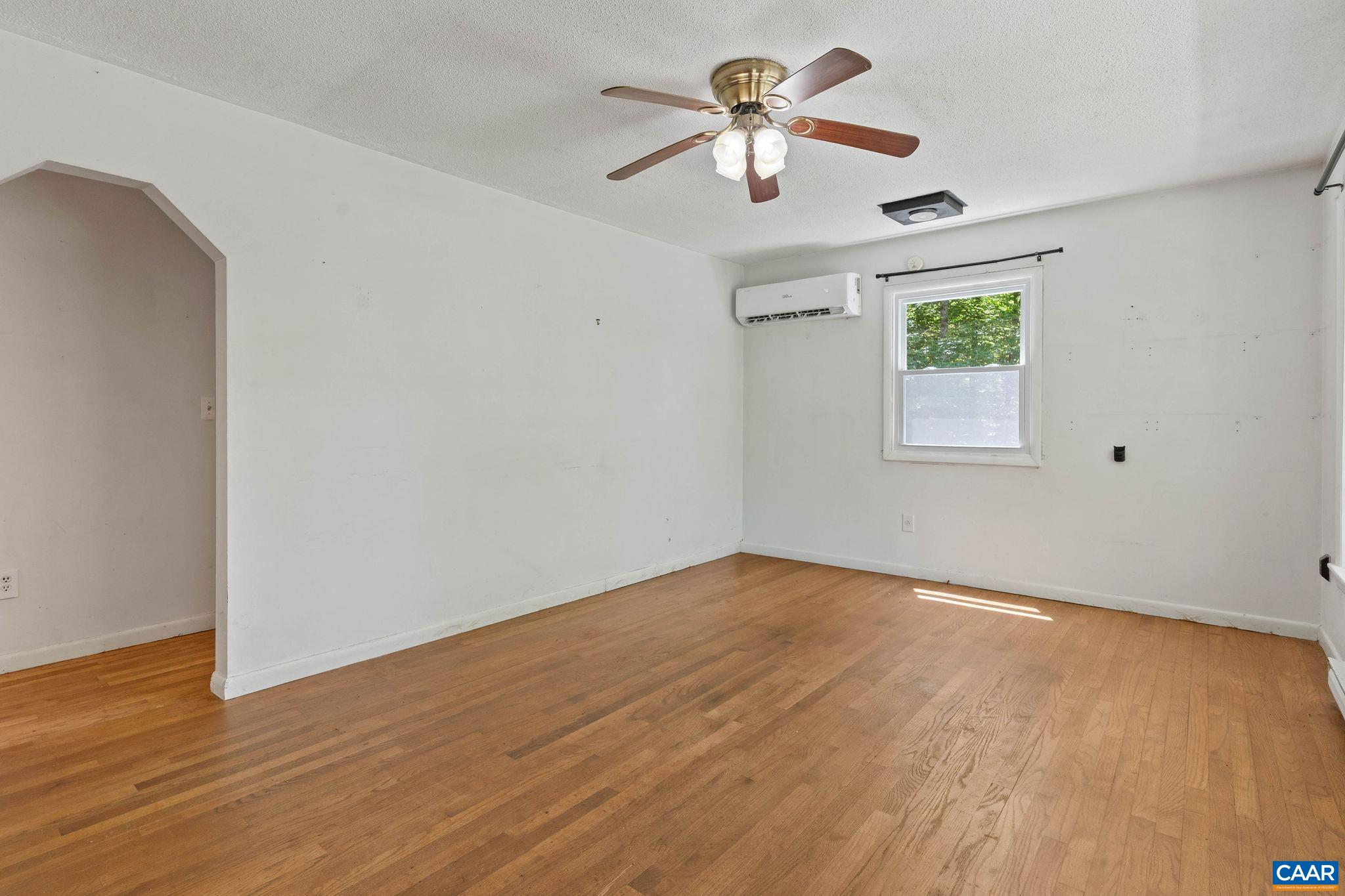 2257 COLUMBIA RD, ZION CROSSROADS, Virginia 22942, 3 Bedrooms Bedrooms, ,1 BathroomBathrooms,Residential,2257 COLUMBIA RD,679199 MLS # 679199 2257 COLUMBIA RD, ZION CROSSROADS, Virginia 22942, 3 Bedrooms Bedrooms, ,1 BathroomBathrooms,Residential,2257 COLUMBIA RD,679199 MLS # 679199