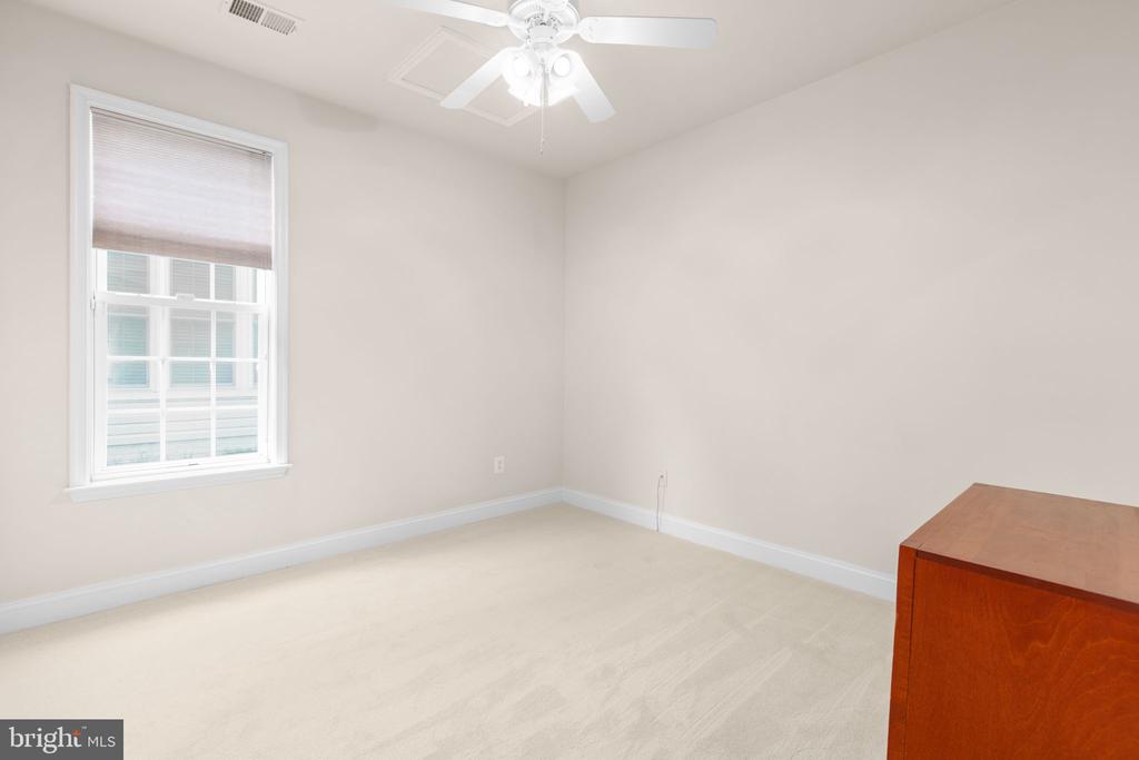 5705 W KESSLERS XING, FREDERICKSBURG, Virginia 22407, 4 Bedrooms Bedrooms, ,3 BathroomsBathrooms,Residential,5705 W KESSLERS XING,VASP2043426 MLS # VASP2043426 5705 W KESSLERS XING, FREDERICKSBURG, Virginia 22407, 4 Bedrooms Bedrooms, ,3 BathroomsBathrooms,Residential,5705 W KESSLERS XING,VASP2043426 MLS # VASP2043426